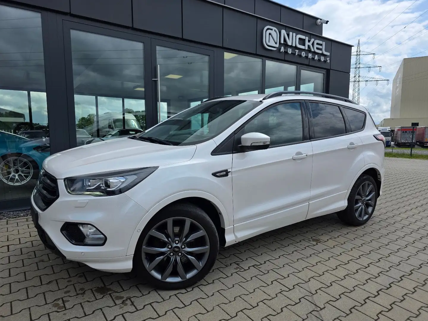Ford Kuga ST-Line*Xenon*Navi*E-Klappe*Ahk*Kamera* Blanc - 1