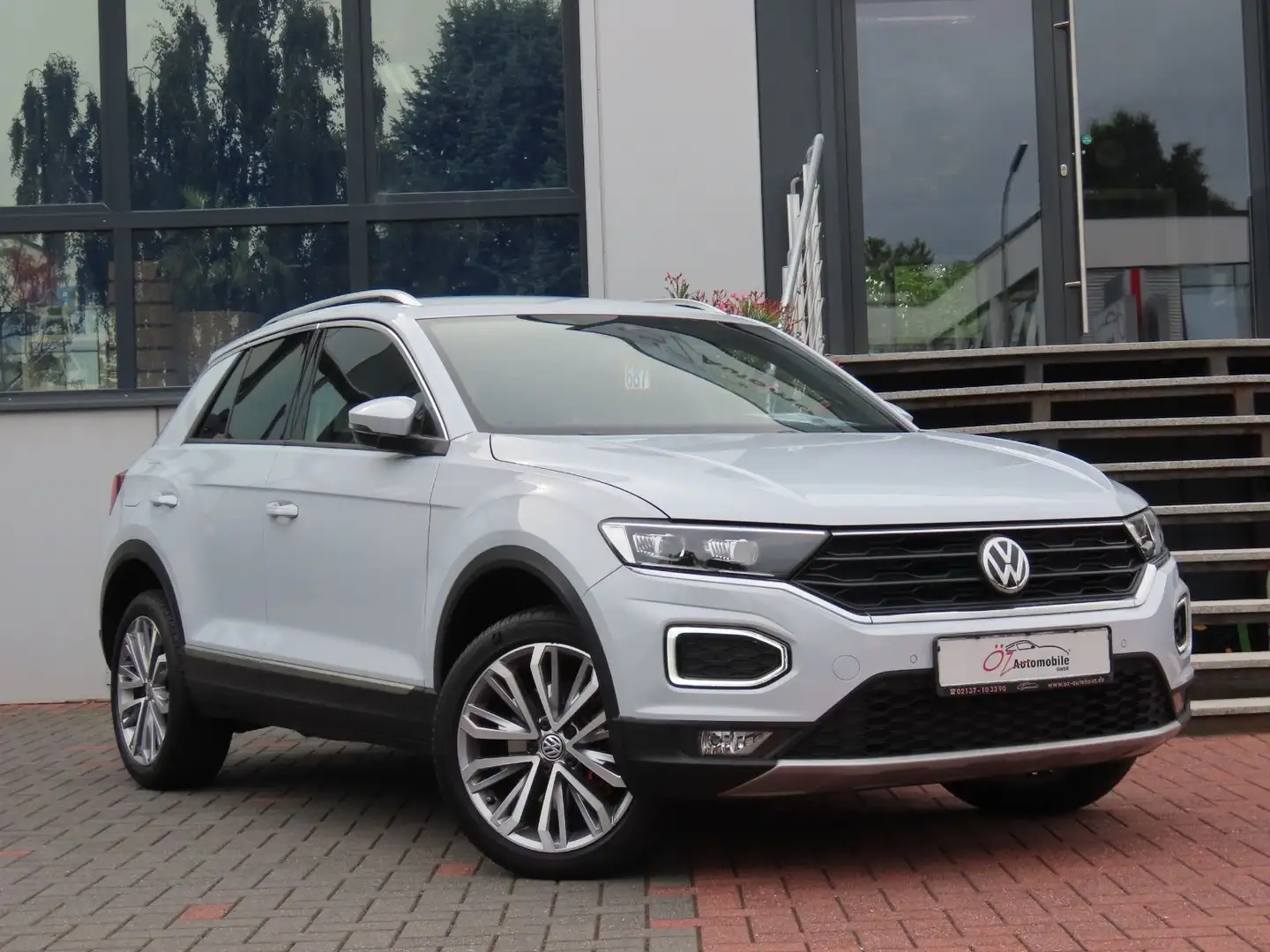 Volkswagen T-Roc Autom. 4MOTION Sport Ambiente Kamera Silver - 1