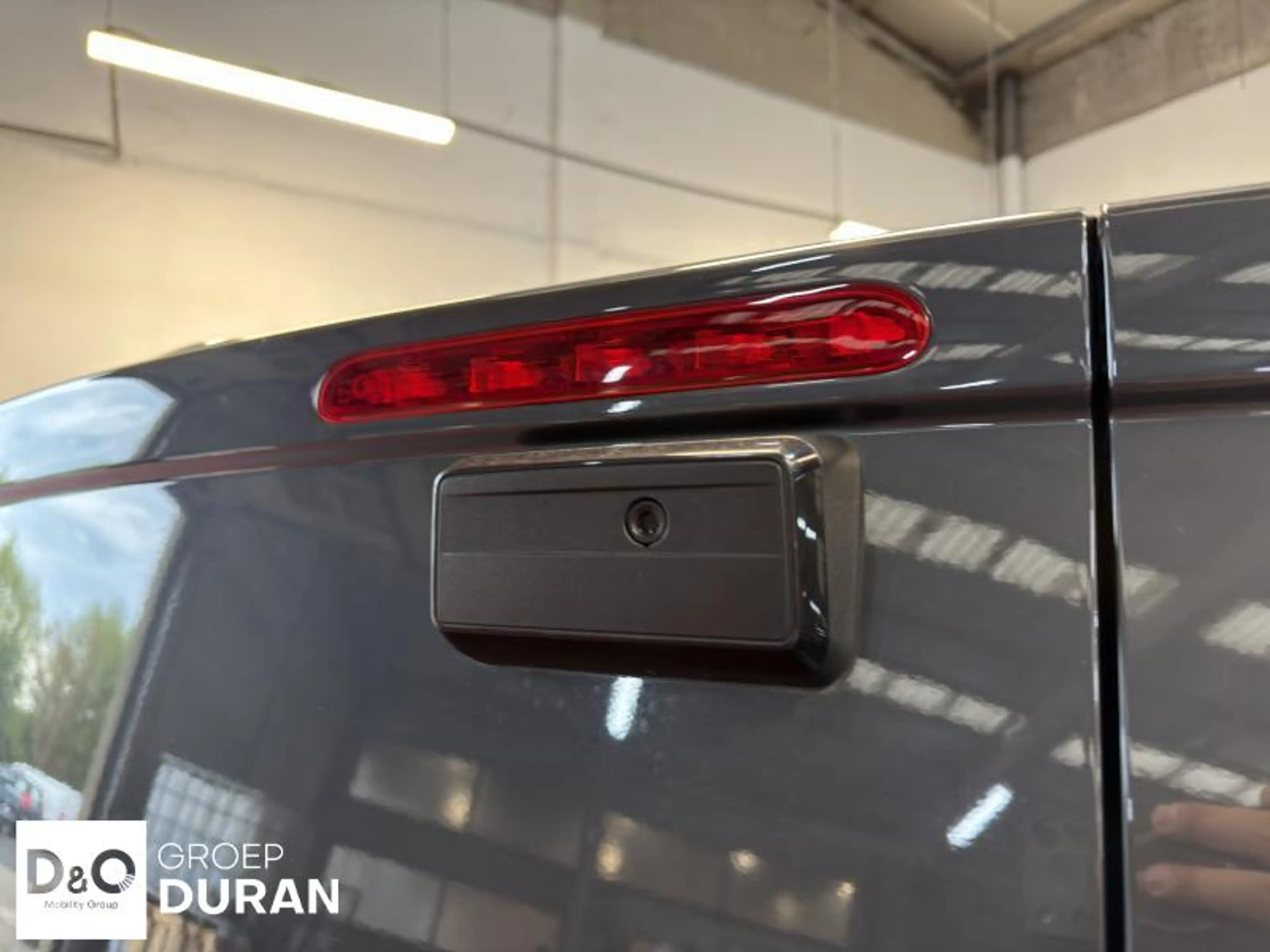 Peugeot Expert IV Premium — photo 7