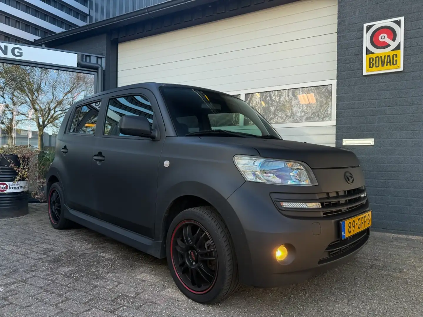 Daihatsu Materia 1.3 Rythm Schwarz - 1