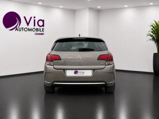 Citroen C4 view 6