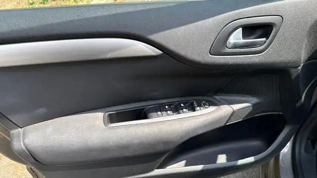 Citroen C4 view 15
