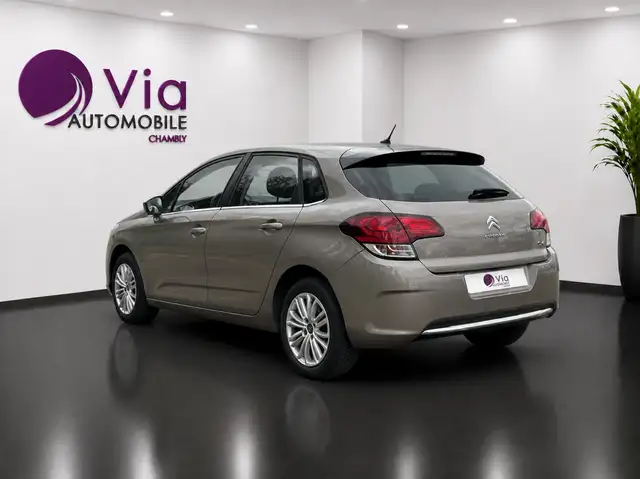 Citroen C4 view 5