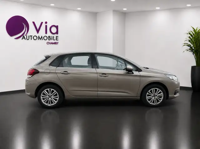 Citroen C4 view 4
