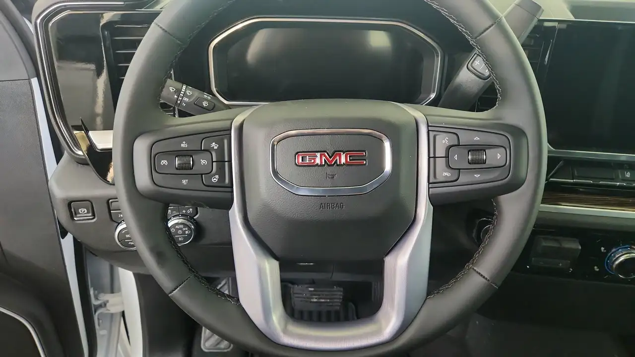 GMC Sierra 2500HD снимка GMC Sierra 2500HD