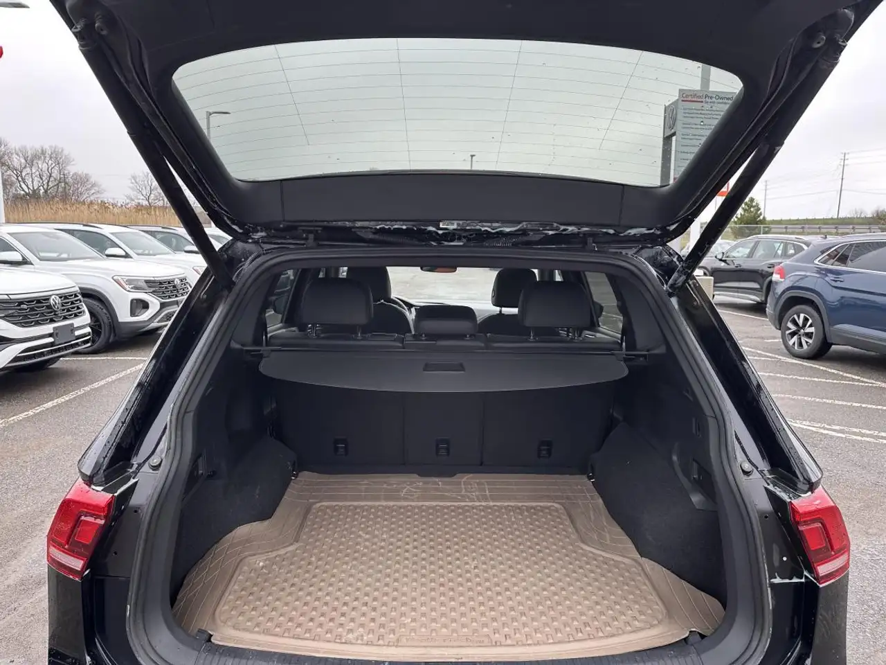 Volkswagen Tiguan снимка Volkswagen Tiguan