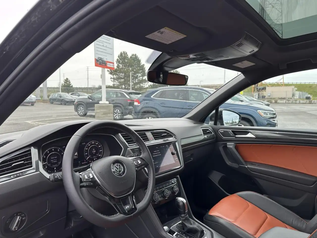 Volkswagen Tiguan снимка Volkswagen Tiguan
