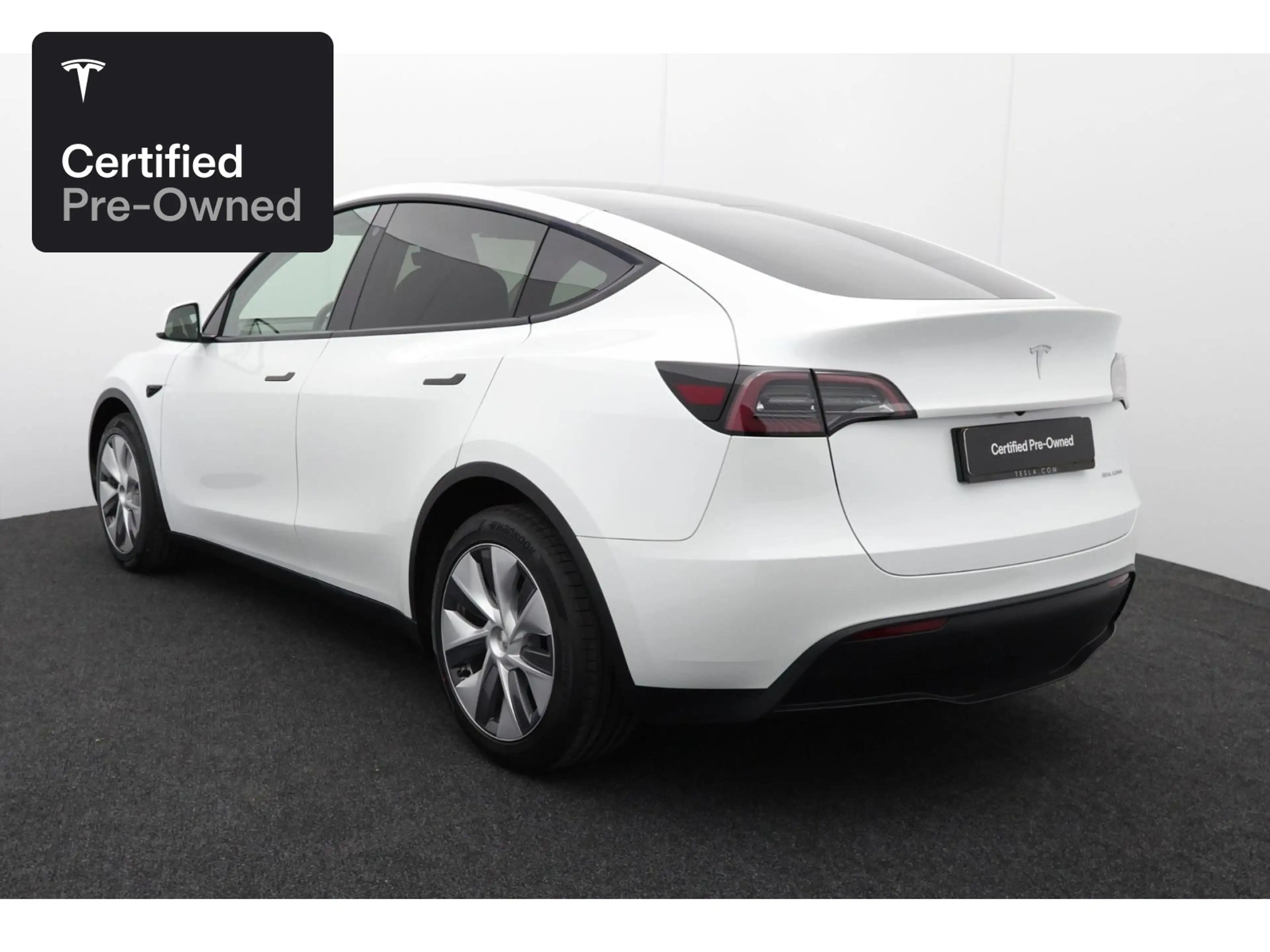 Tesla Model Y Long Range AWD "Certified Pre-Owned" — photo 6