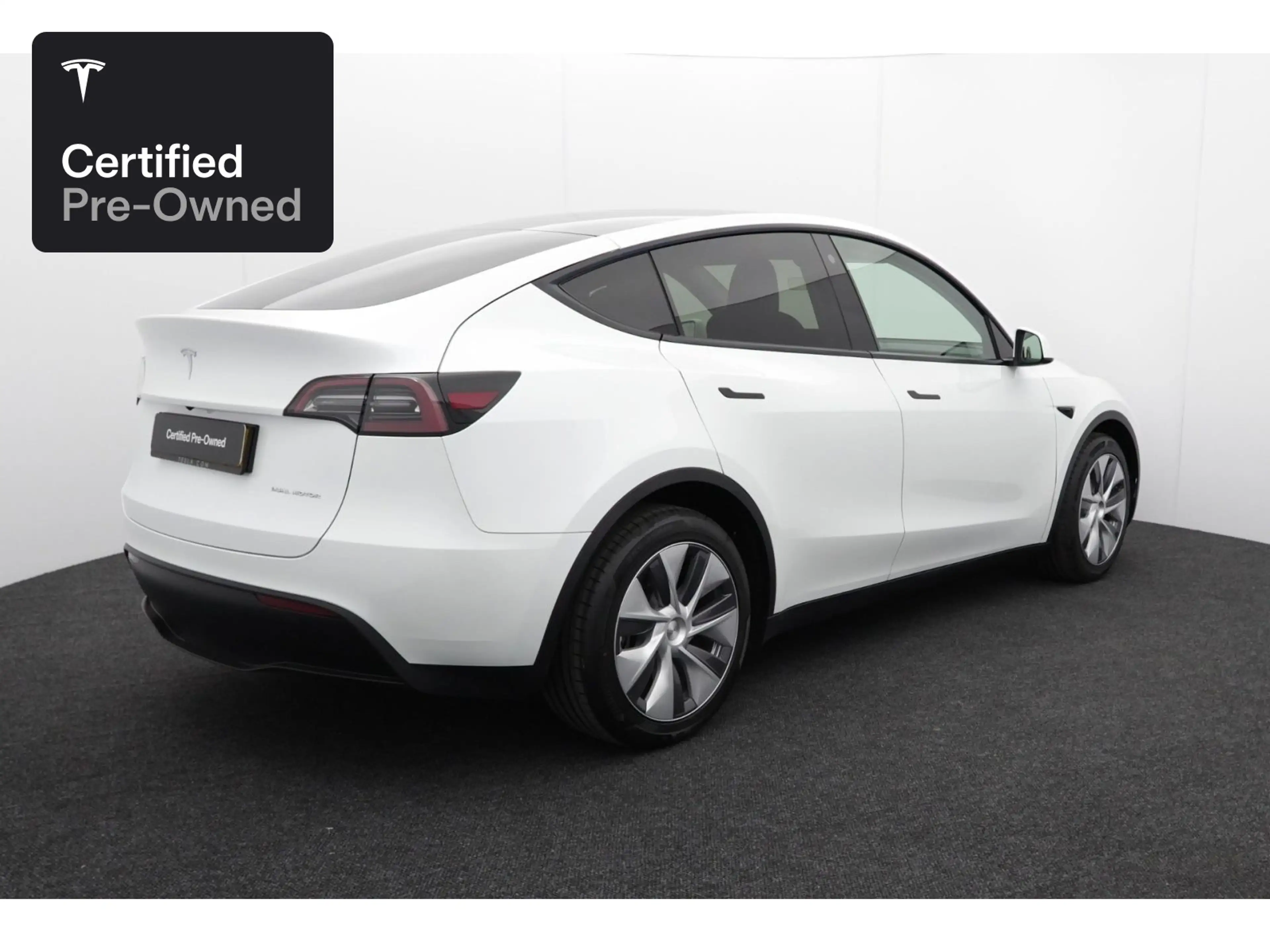 Tesla Model Y Long Range AWD "Certified Pre-Owned" — photo 8