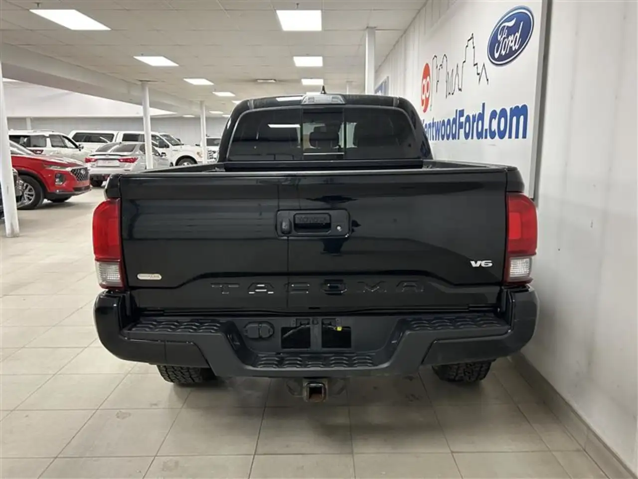 Toyota Tacoma снимка Toyota Tacoma