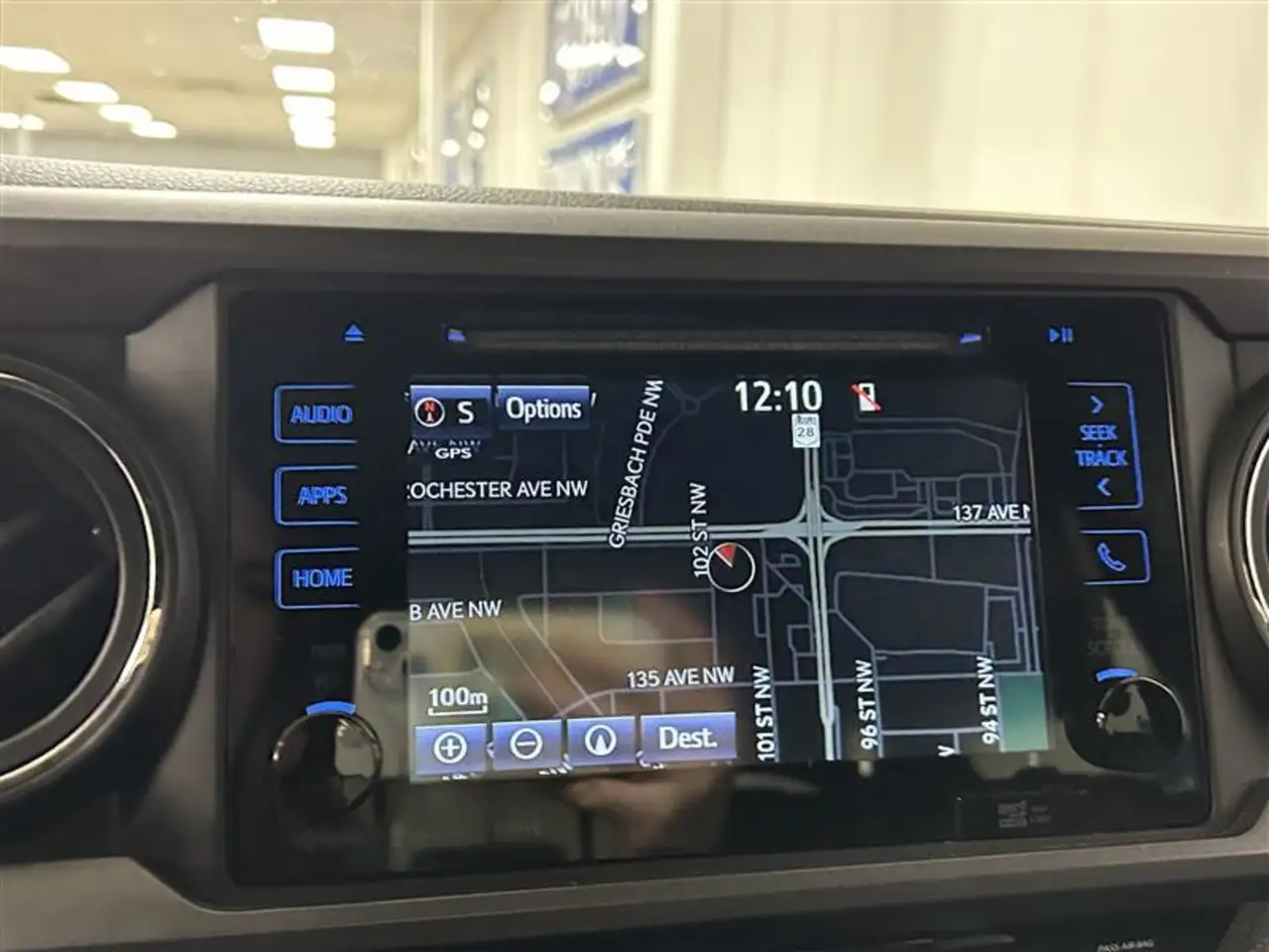 Toyota Tacoma снимка Toyota Tacoma