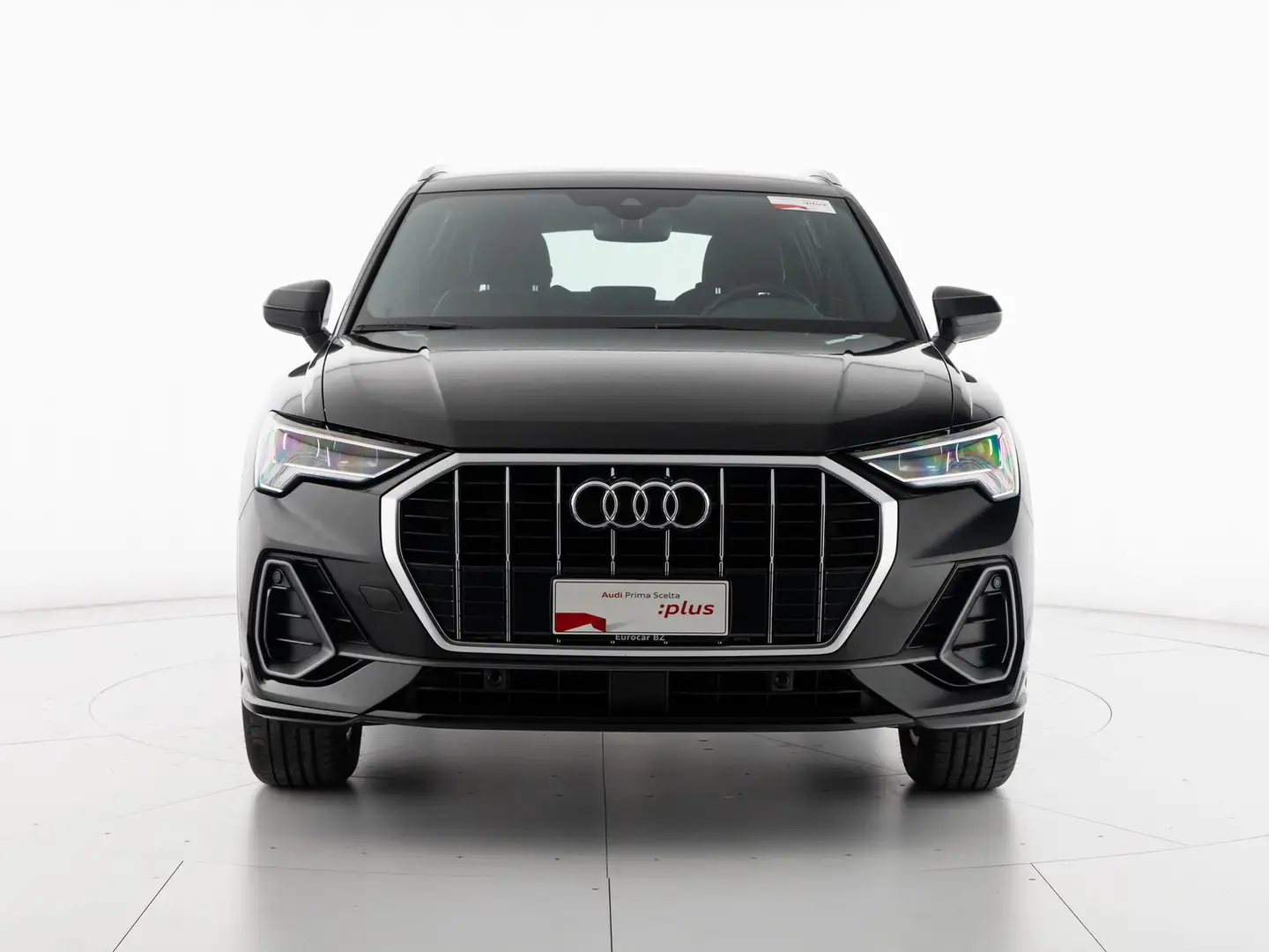 Audi Q3 45 1.4 tfsi e s line edition s-tronic Zwart - 2
