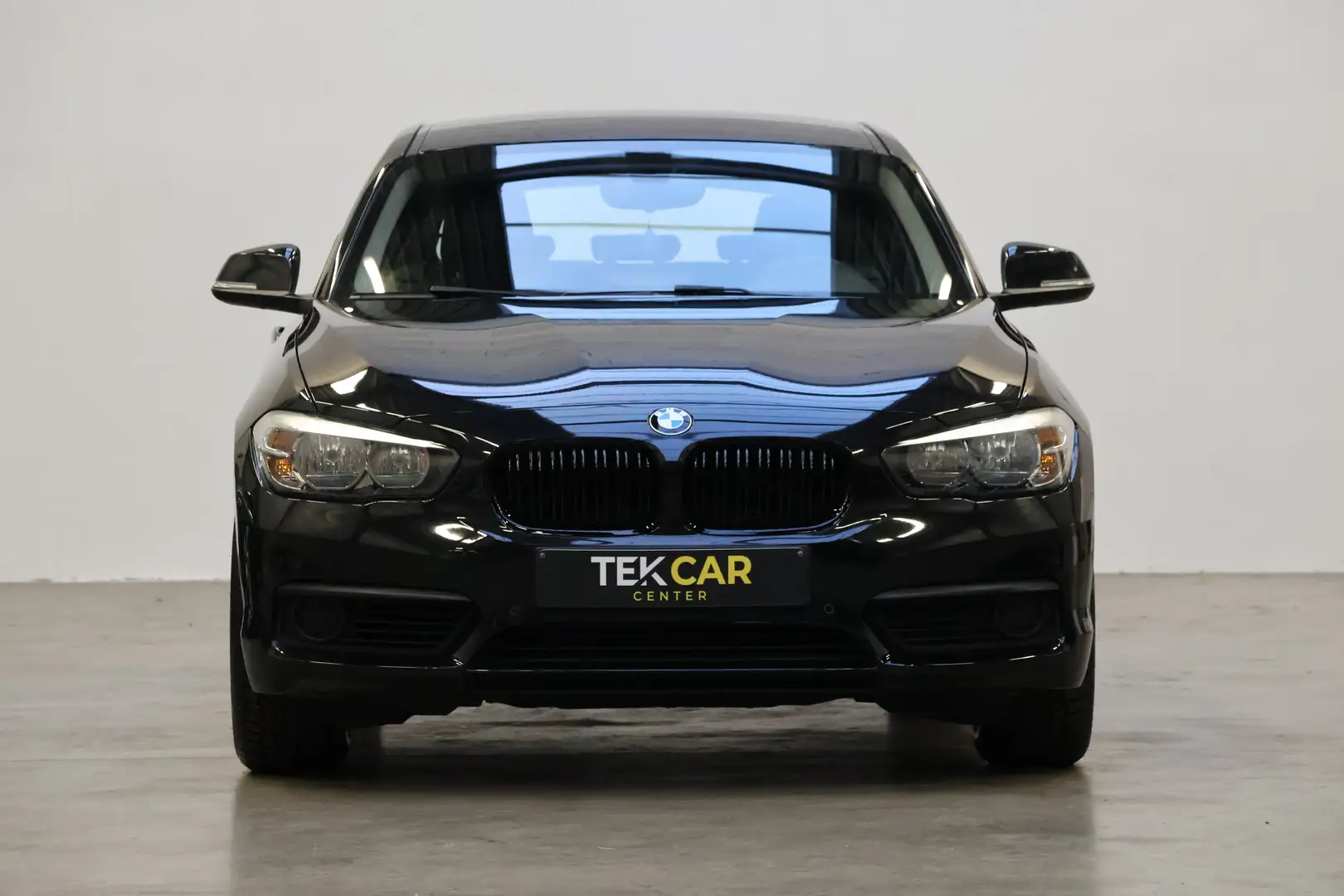 BMW 116 116i PDC/NAVI/12M Garantie Noir - 2