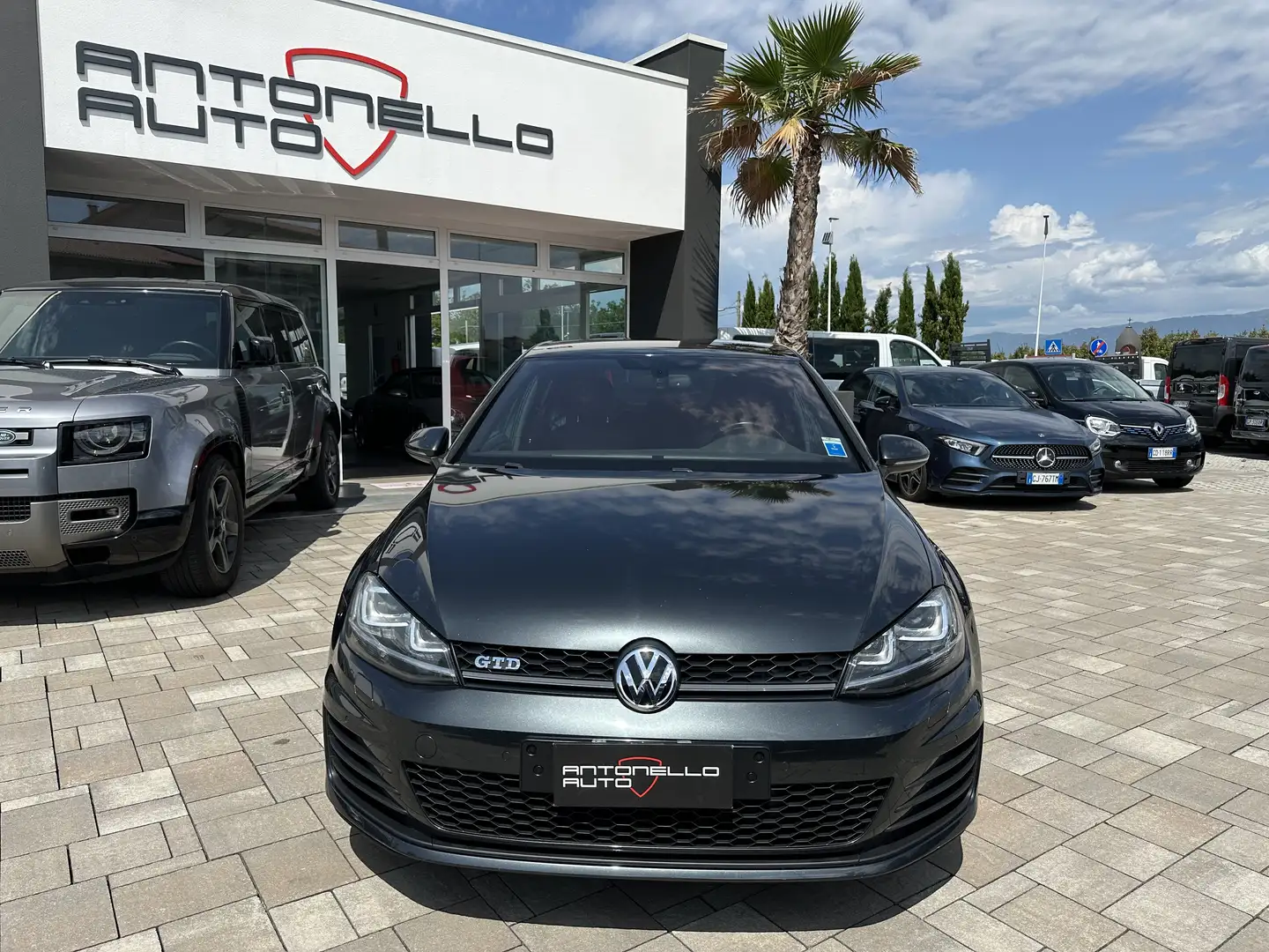 Volkswagen Golf GTD 2.0 GTD 5P 184CV DSG Gris - 2