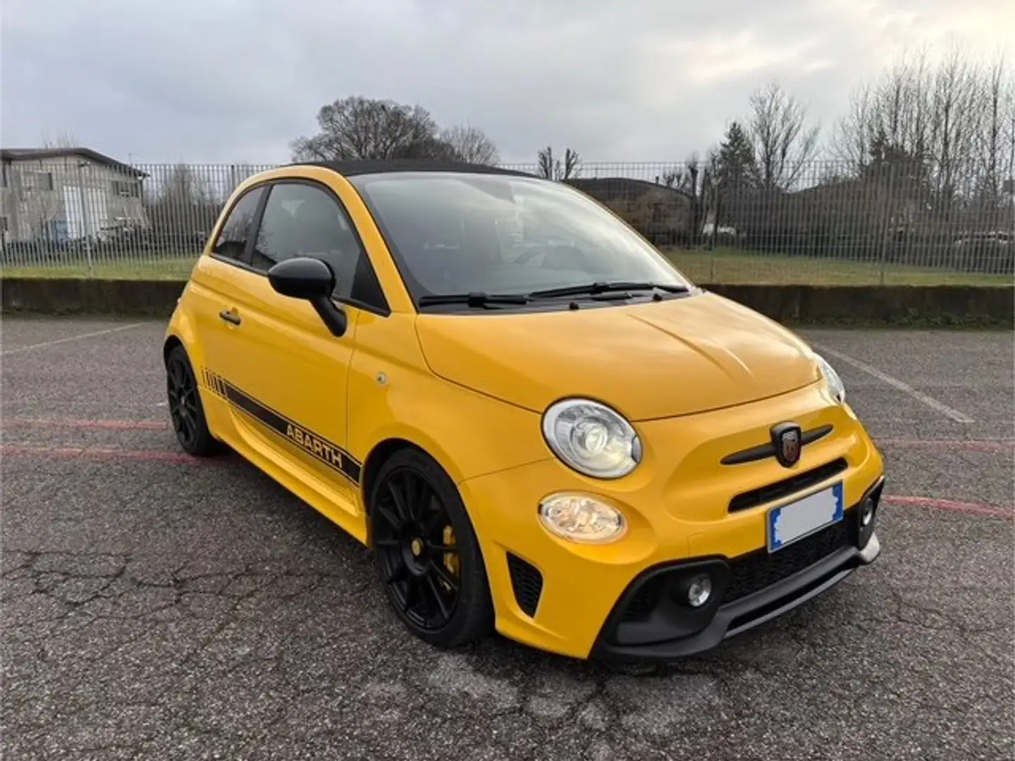 Abarth 595C 595C 2016 1.4 t-jet Competizione 180cv Galben - 1