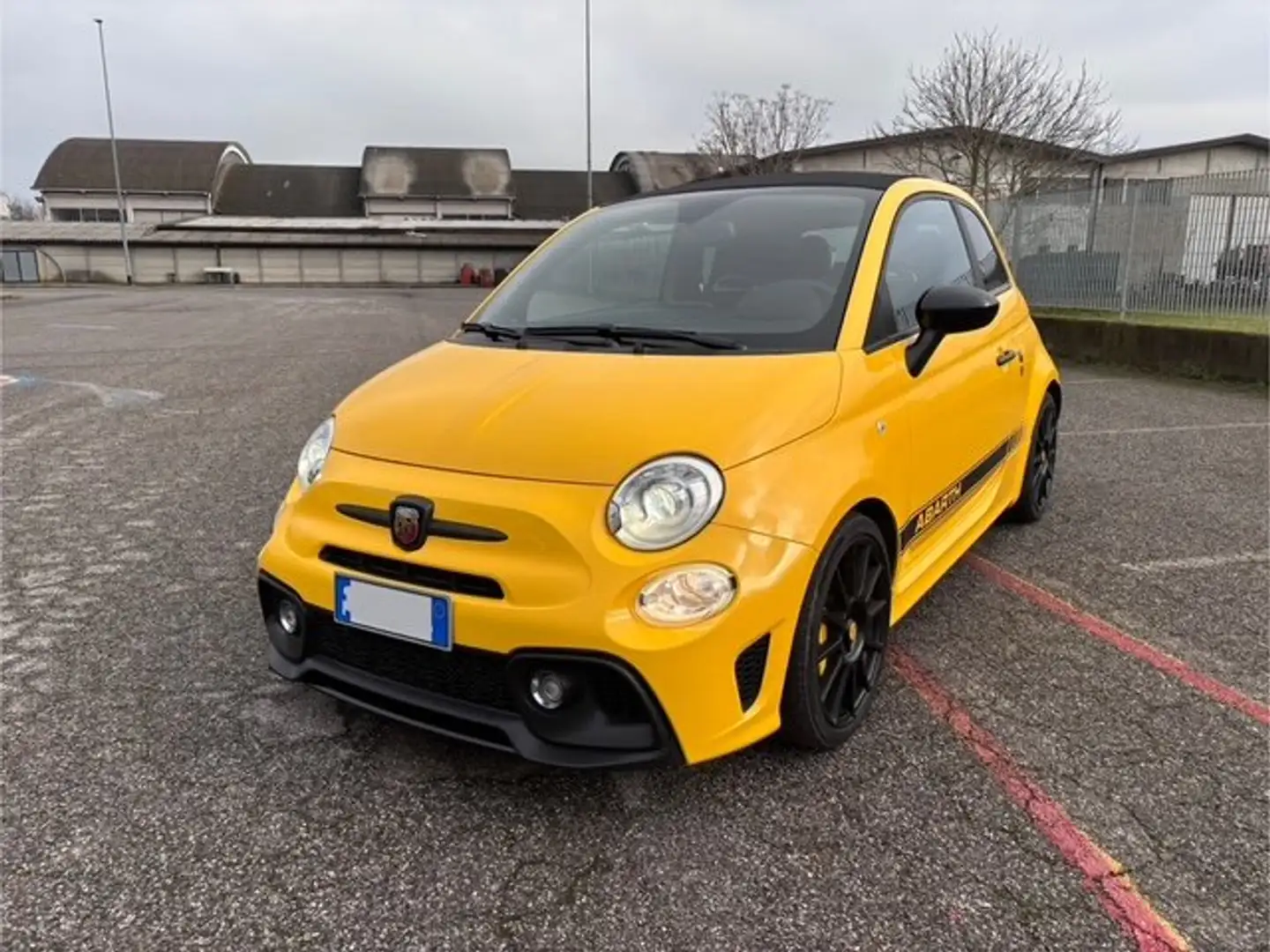 Abarth 595C 595C 2016 1.4 t-jet Competizione 180cv Amarillo - 2