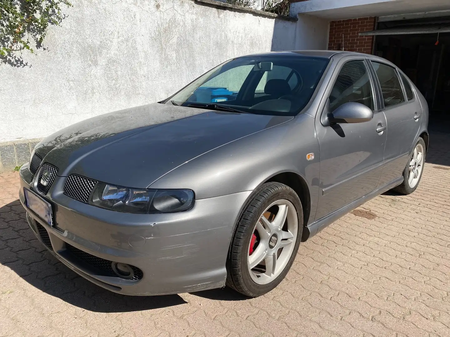 SEAT Leon Leon I 2000 1.9 tdi Top Sport 130cv Сірий - 1