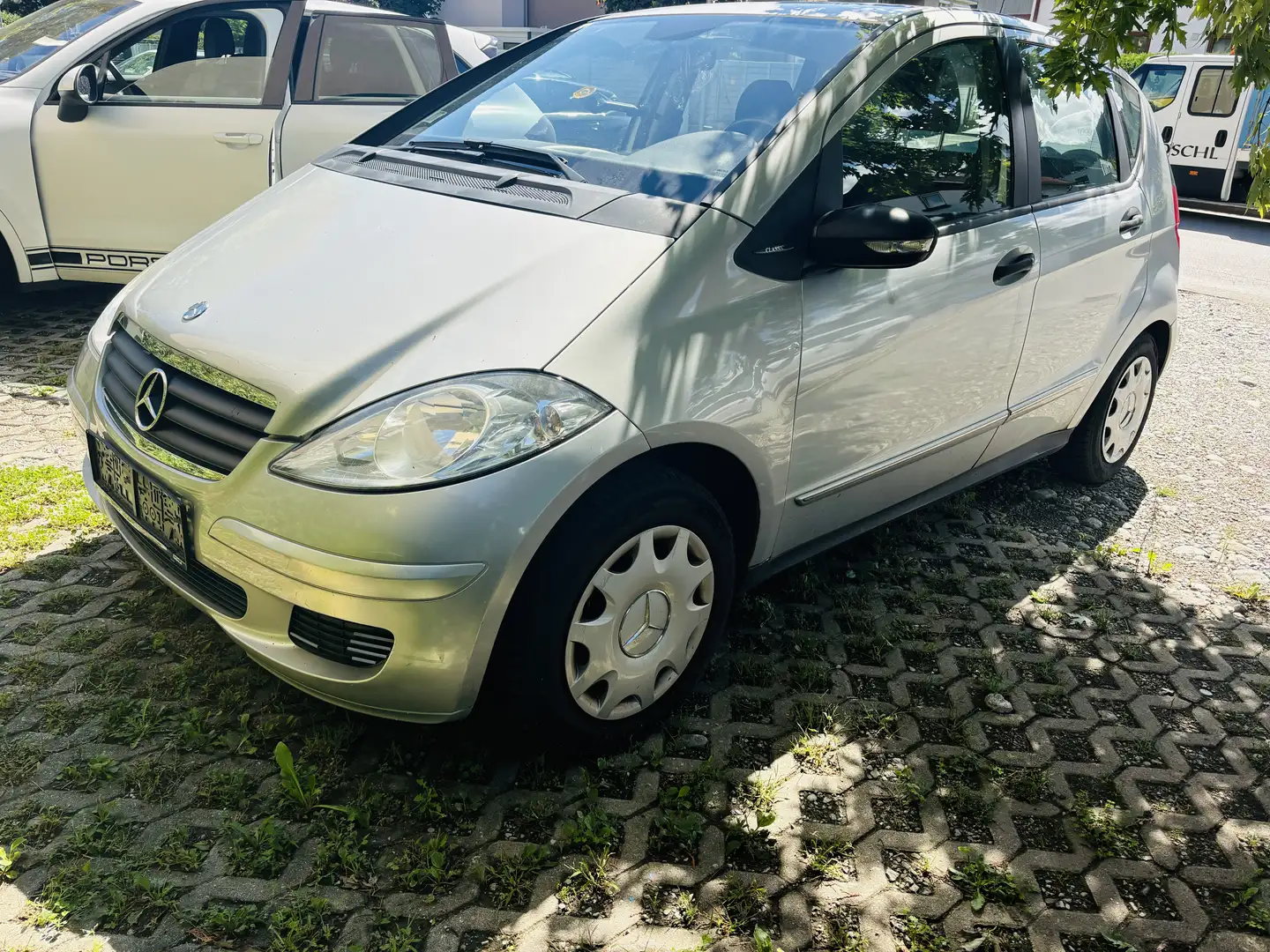 Mercedes-Benz A 170 A-Edition Elegance Pickel 30.03.2026+4m - 2