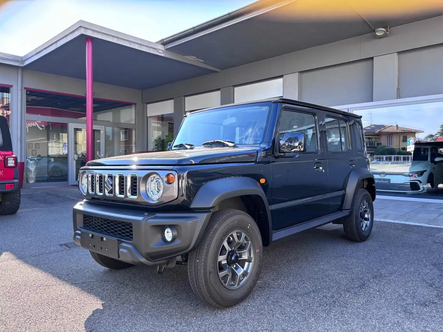 Suzuki Jimny 1.5 - 5P - AUTOMATICA - SENZA VINCOLI Zwart - 2