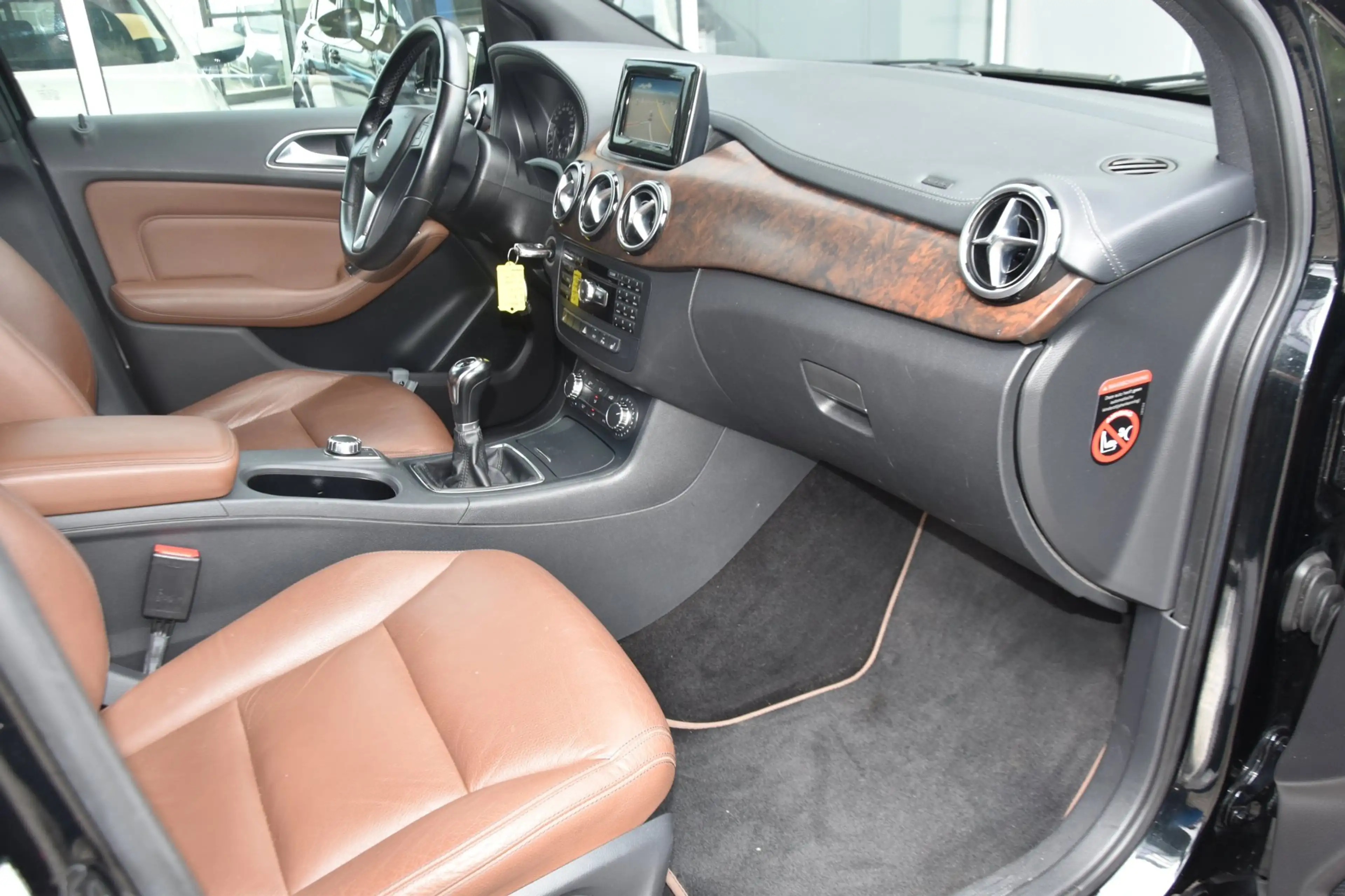Mercedes-Benz B 180 Ambition Airco Leder Nav. Trekhaak Led Pdc 1ste Ei — photo 10