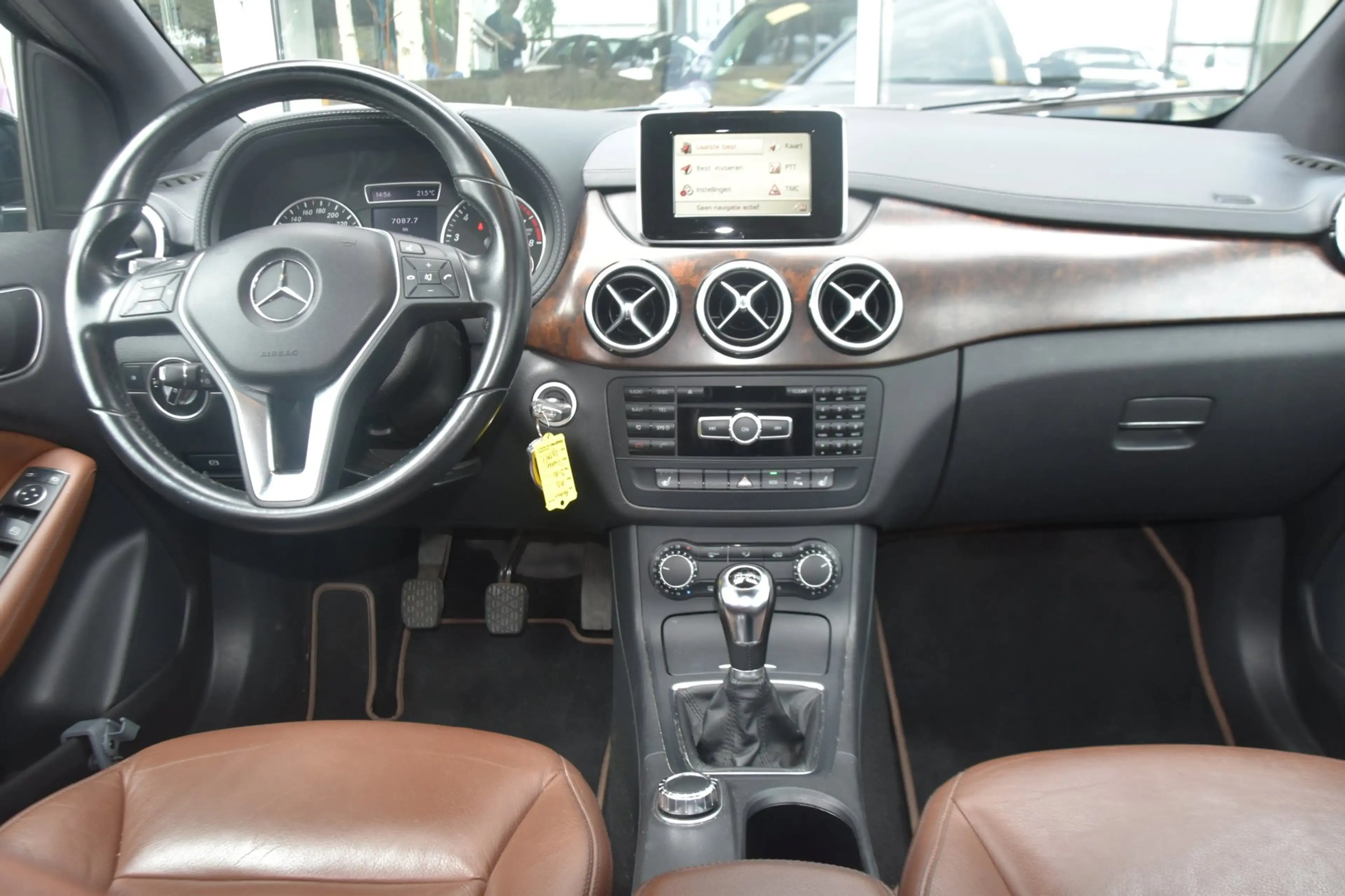 Mercedes-Benz B 180 Ambition Airco Leder Nav. Trekhaak Led Pdc 1ste Ei — photo 12