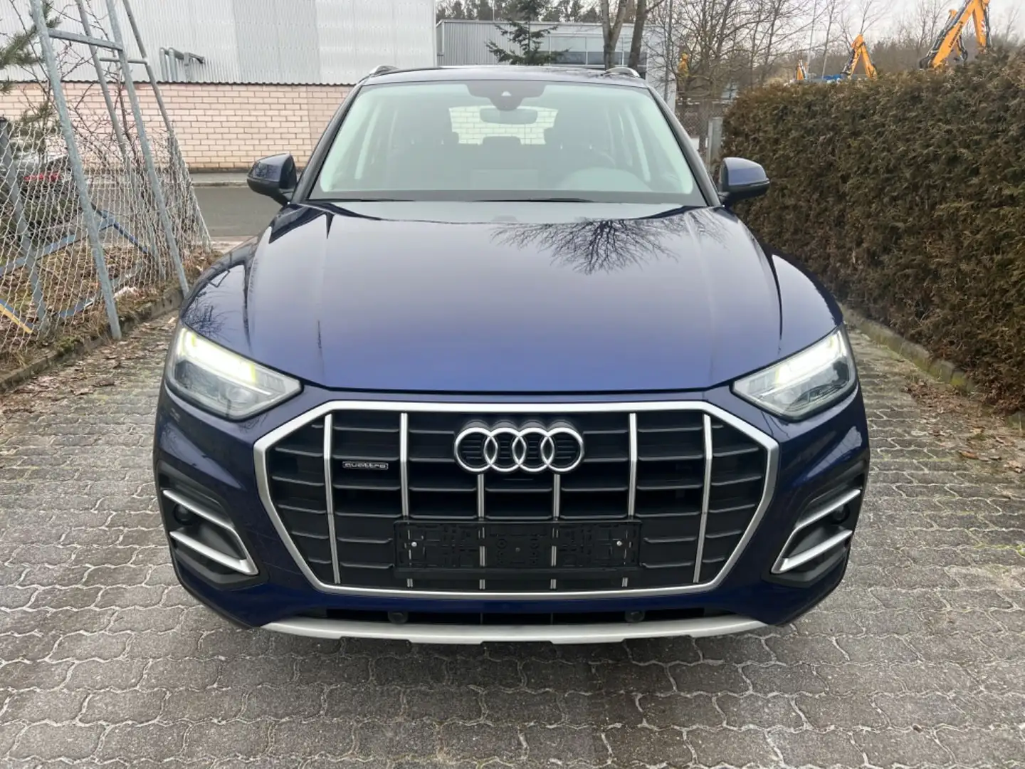 Audi Q5 40 TDI quattro*LED*AHK*Kamera*Leder* Bleu - 2
