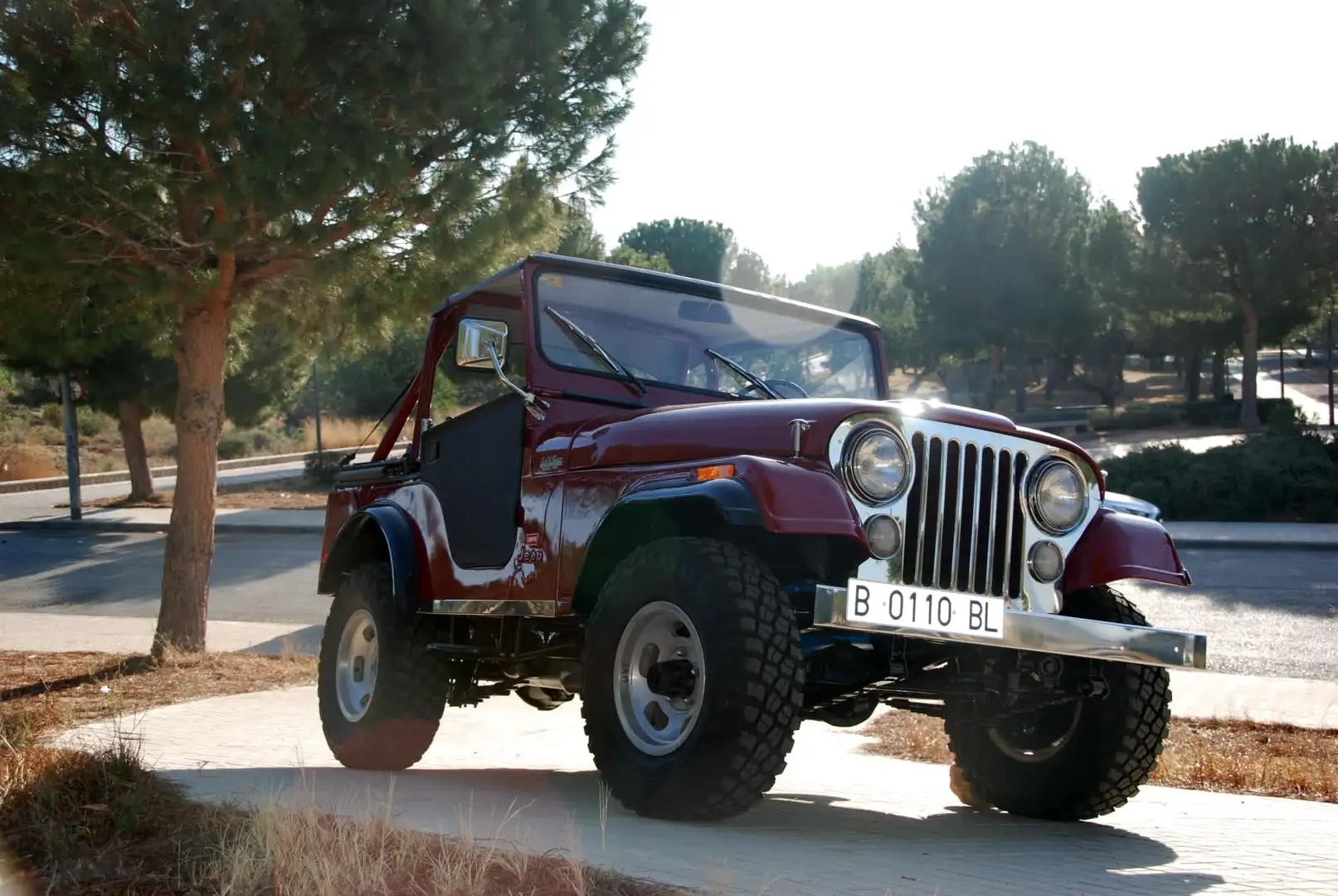 Jeep CJ-5 Roşu - 1