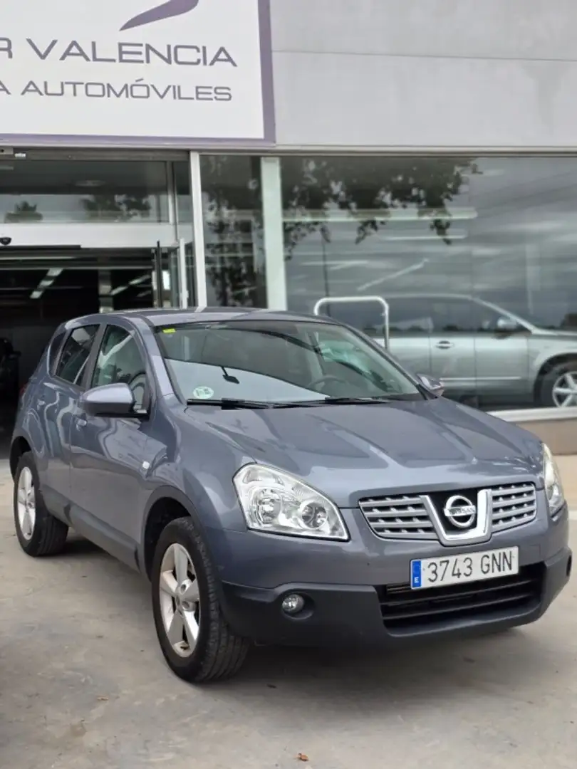 Nissan Qashqai Q+2 1.5dCi Acenta 4x2 Gris - 1