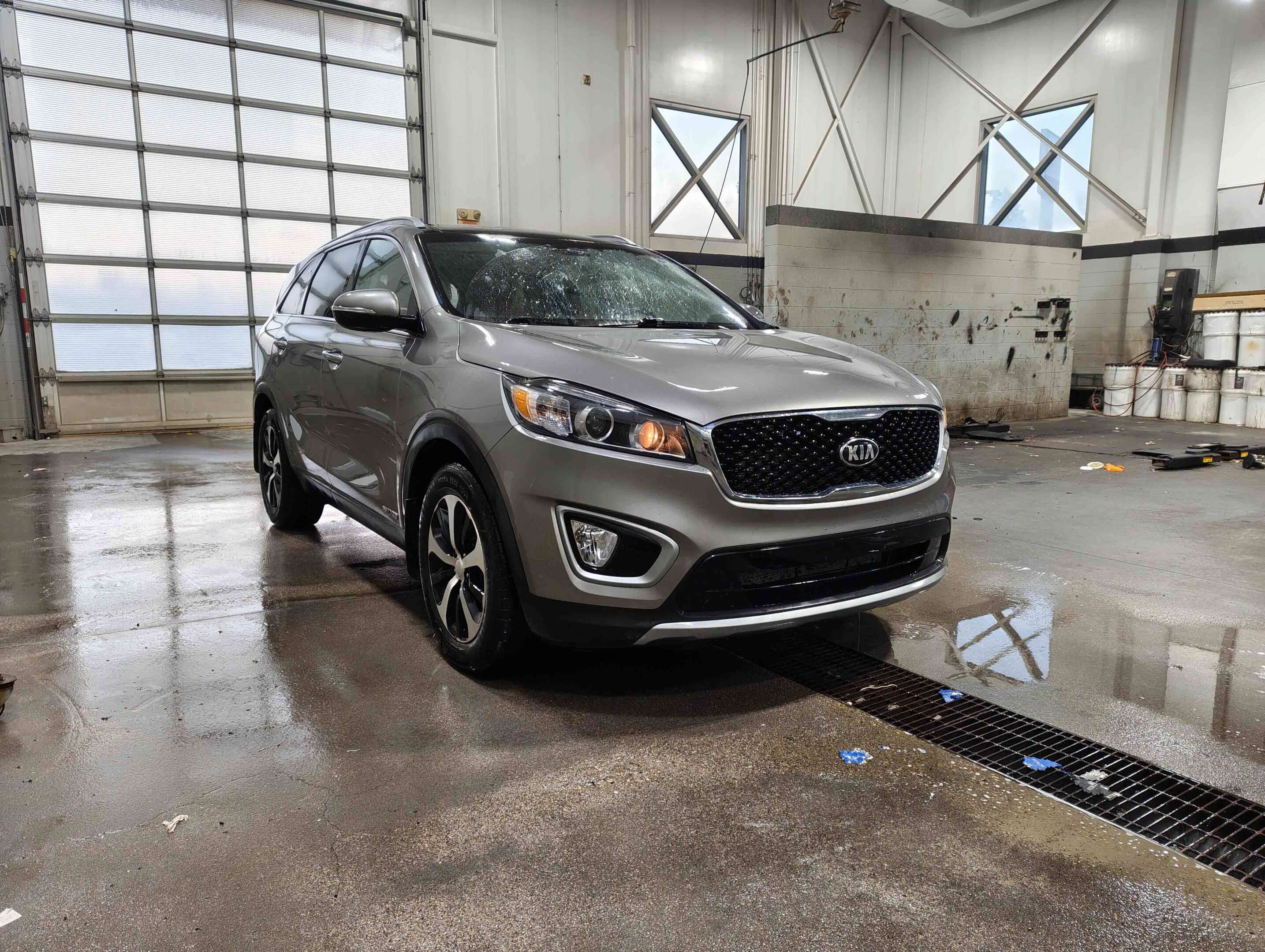 2017 Kia Sorento EX V6 AWD | 7 Passenger Seating — снимка 1