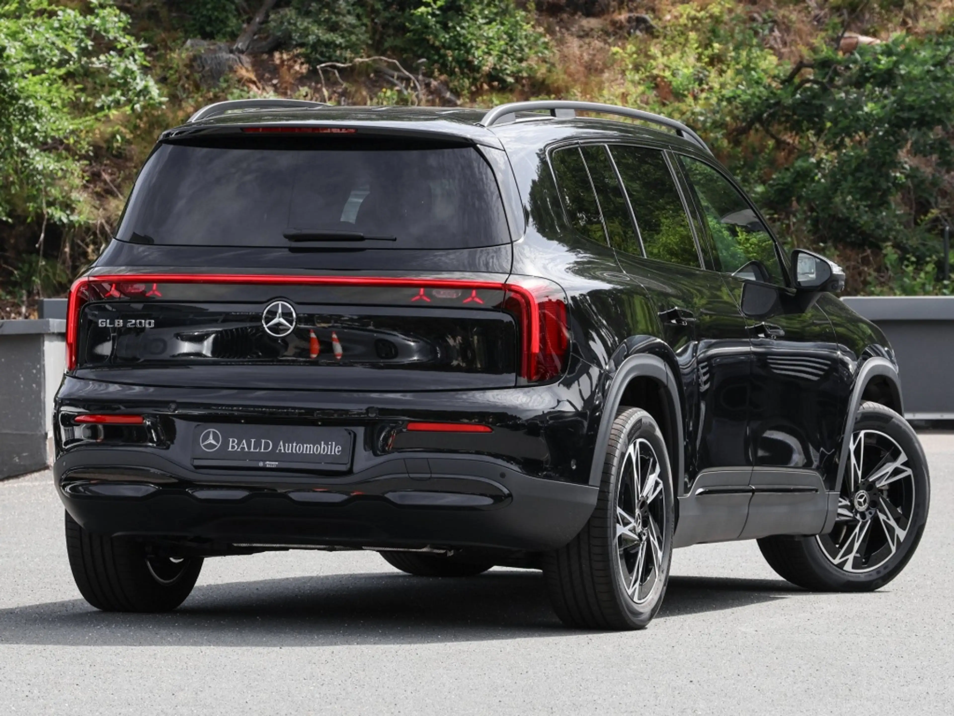 Mercedes-Benz GLB 200 Aero+Pano+Progressive+Super+MLB+Memo+360 — photo 3