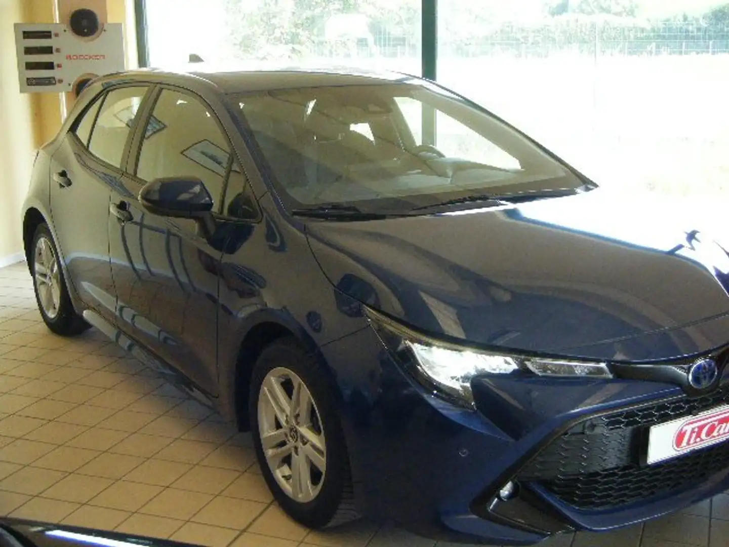 Toyota Corolla Corolla 1.8h Active CVT Blu/Azzurro - 1