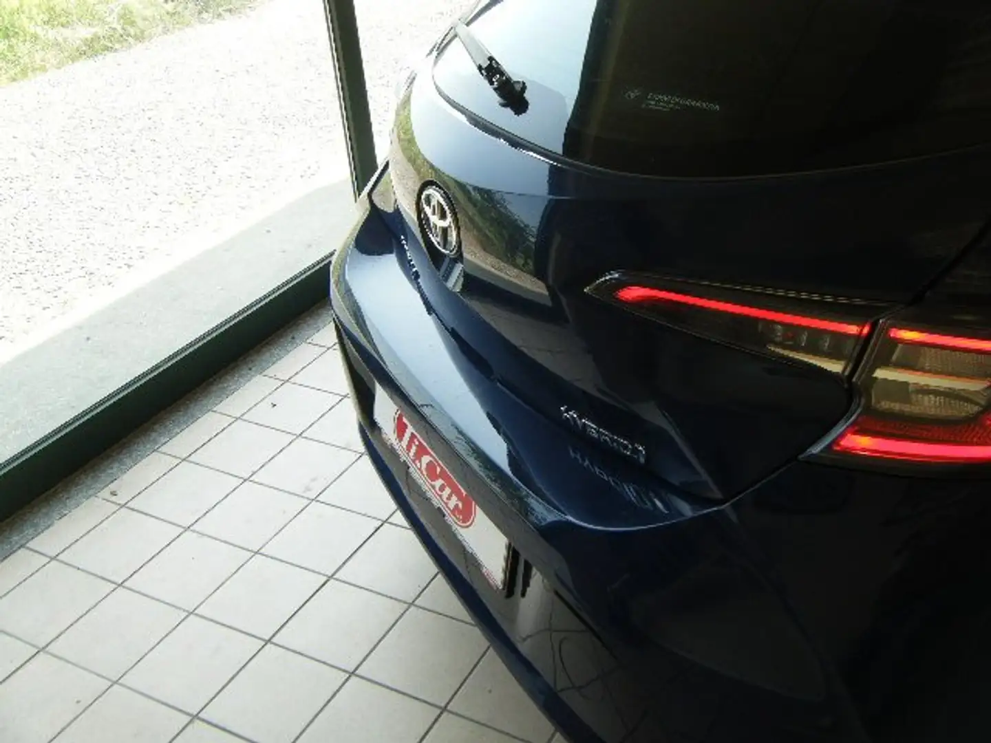Toyota Corolla Corolla 1.8h Active CVT Blu/Azzurro - 2
