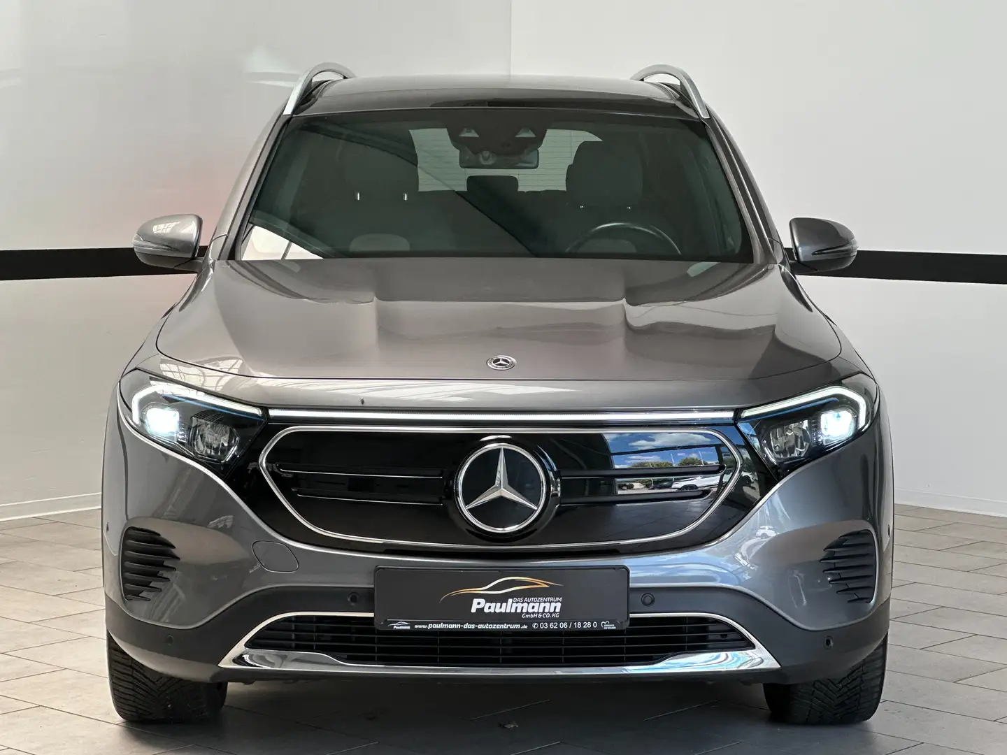 Mercedes-Benz EQB 300 4Matic Electric Art Navi*LED*Panorama*1.Hand Szary - 2