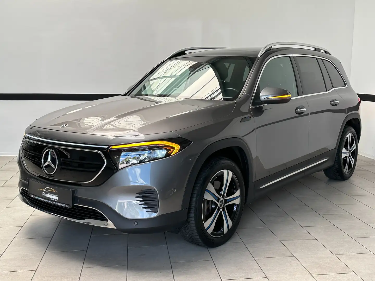 Mercedes-Benz EQB 300 4Matic Electric Art Navi*LED*Panorama*1.Hand Szary - 1