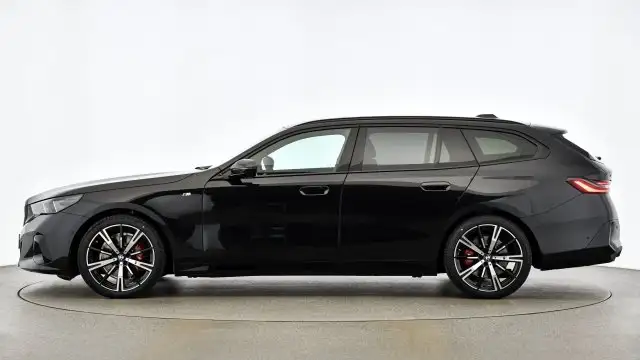 BMW 520 d xDrive Touring G61 B47 Ansicht 9