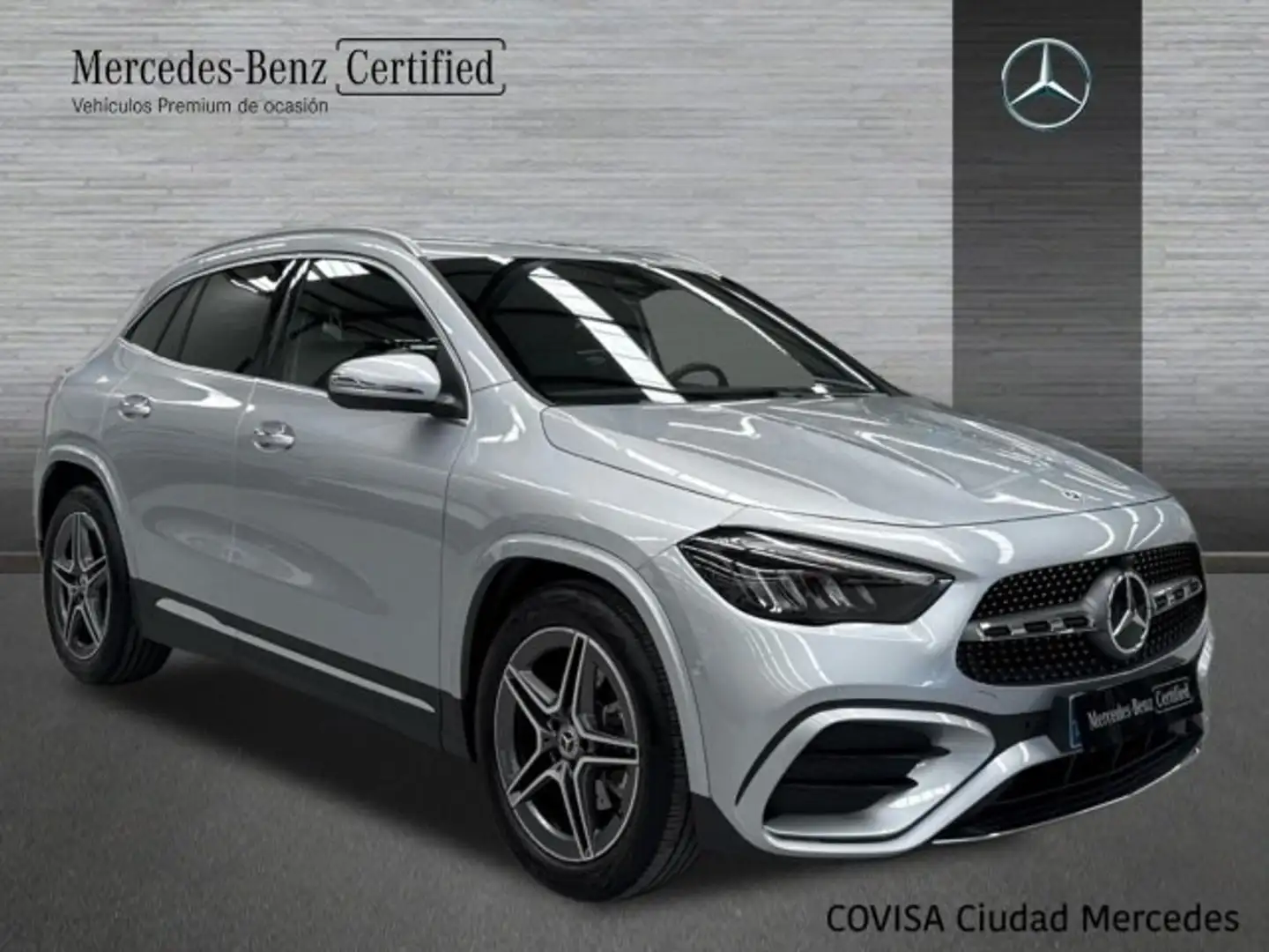 Mercedes-Benz GLA 200 D - 2