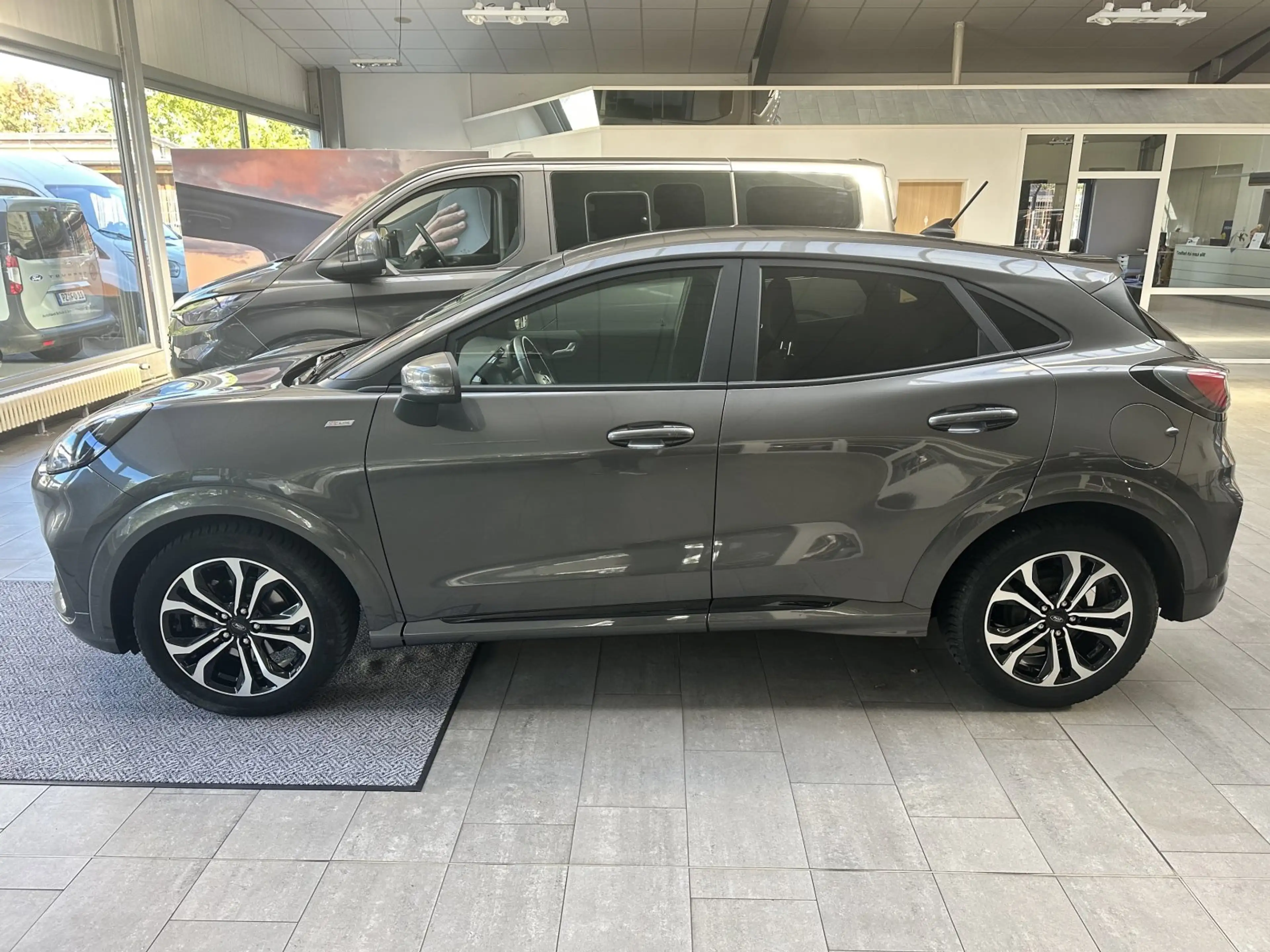 Ford Puma 1.0 EcoBoost Mild Hybrid ST-Linie Winterpaket — photo 2