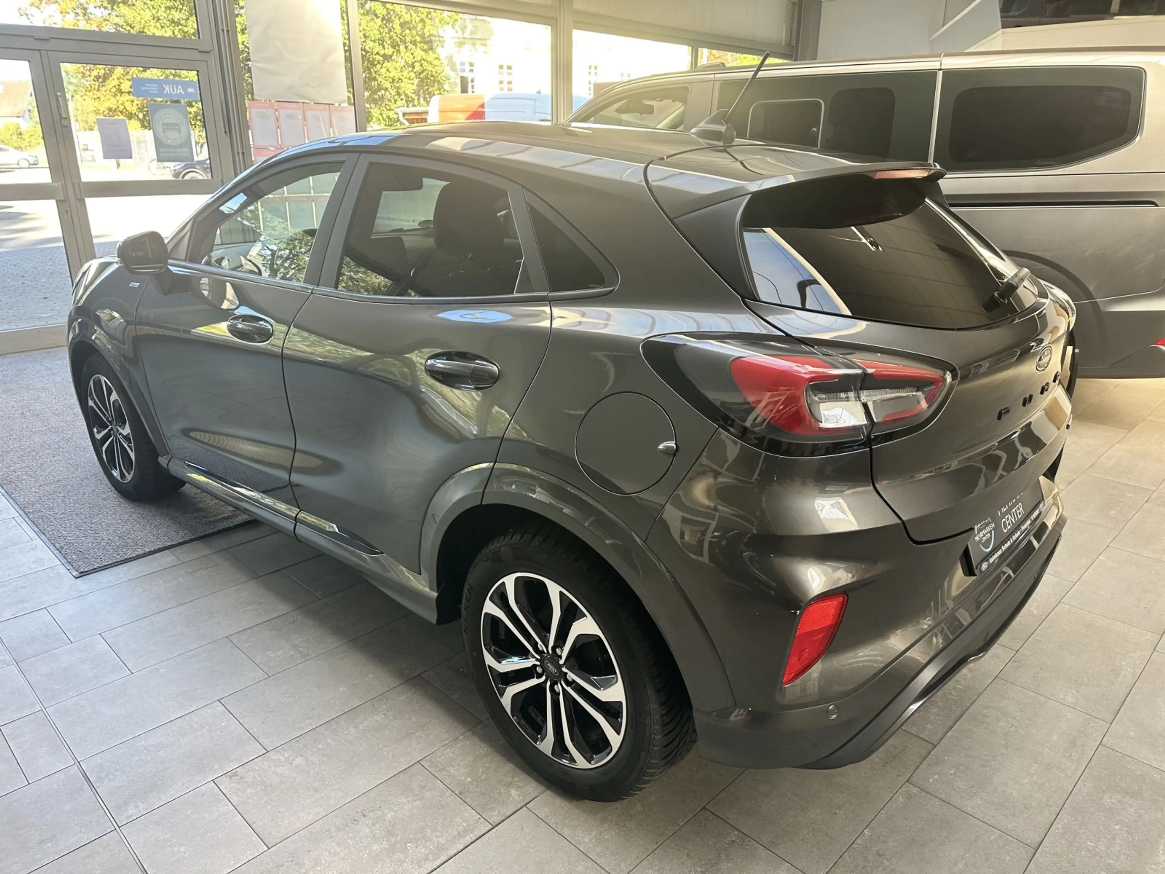 Ford Puma 1.0 EcoBoost Mild Hybrid ST-Linie Winterpaket — photo 3