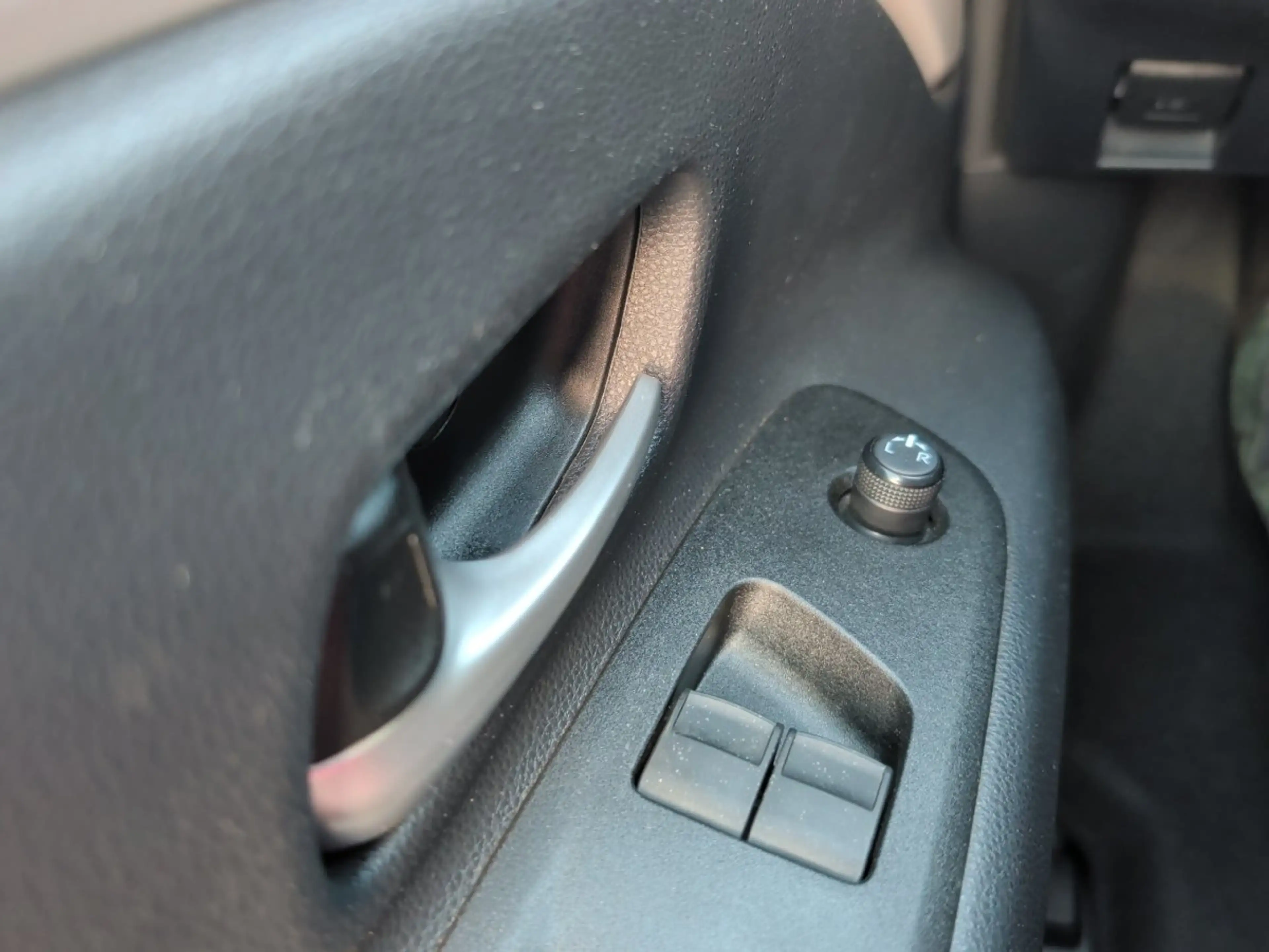 Toyota Aygo X 1.0 Play AppleCarPlay Kamera Bluetooth — photo 21