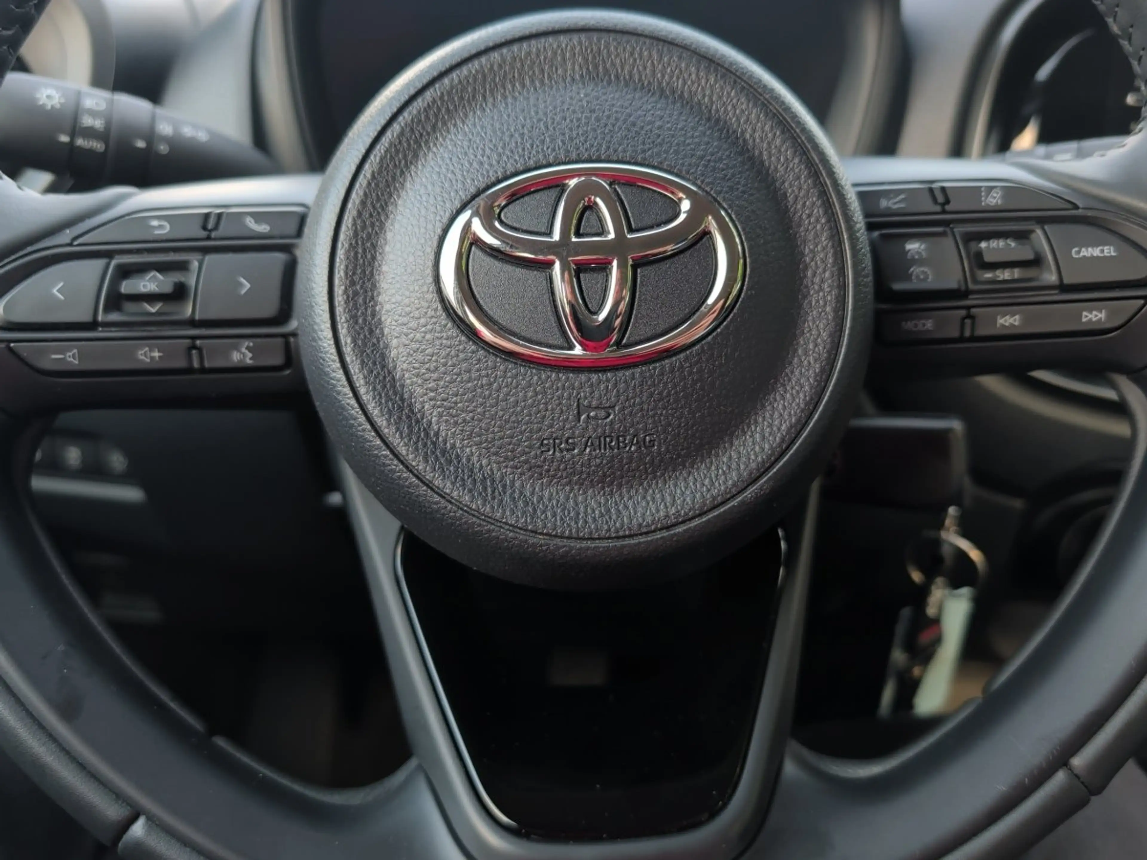 Toyota Aygo X 1.0 Play AppleCarPlay Kamera Bluetooth — photo 19