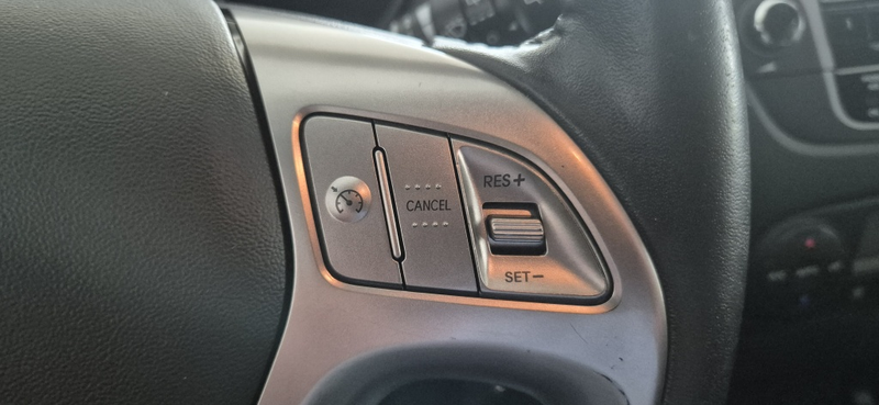 Hyundai iX35 2.0i Style — photo 10