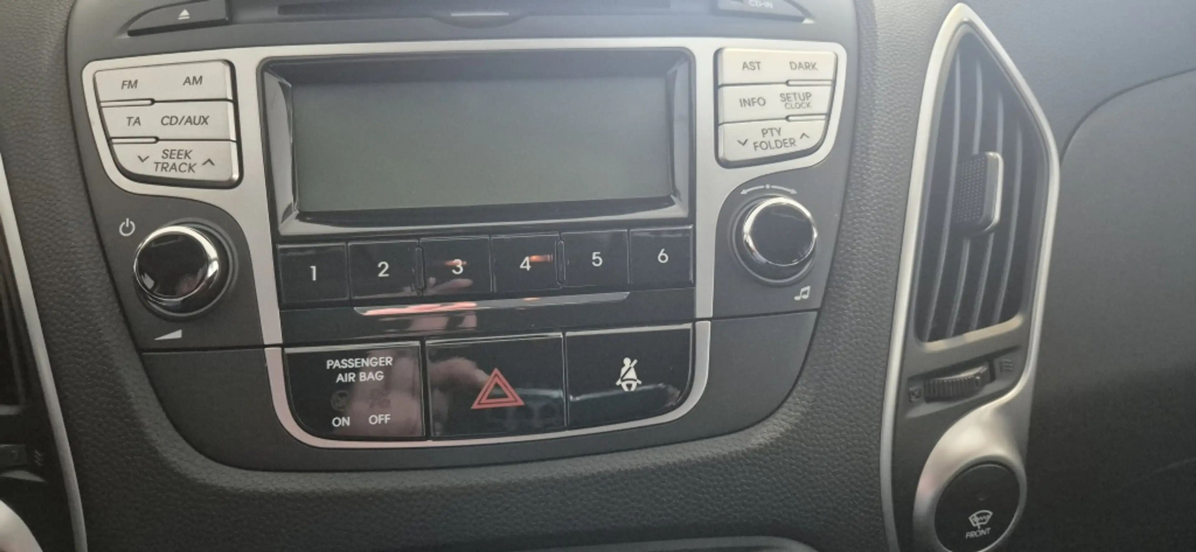 Hyundai iX35 2.0i Style — photo 15