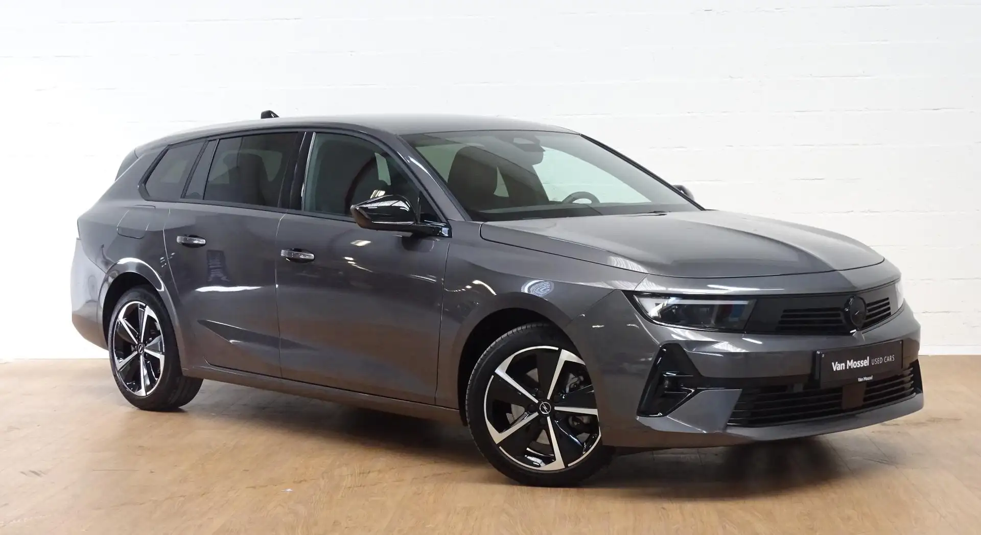 Opel Astra Sports Tourer 1.2T GS automaat+gps+camera+park pil Gris - 2