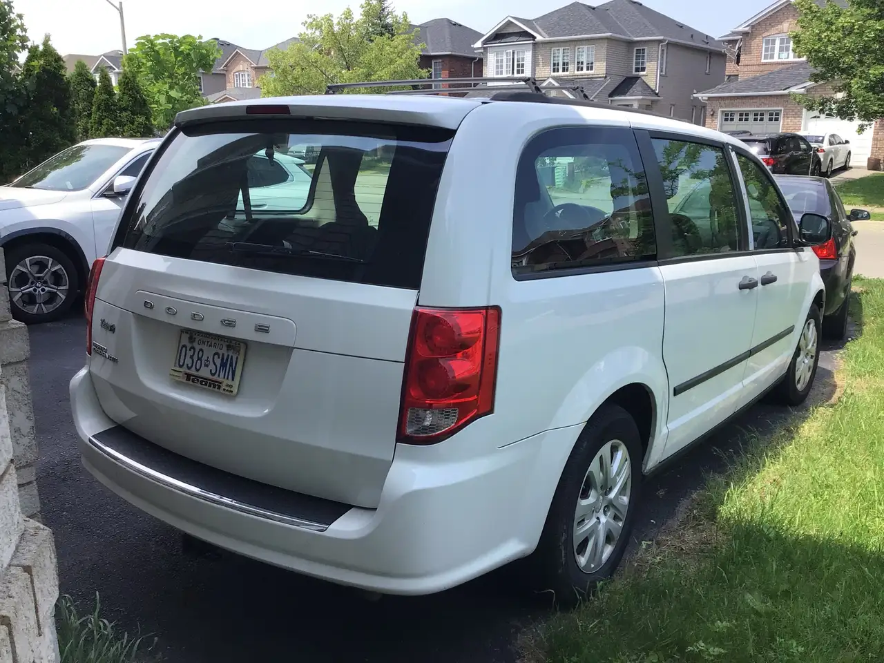 Dodge Grand Caravan снимка Dodge Grand Caravan