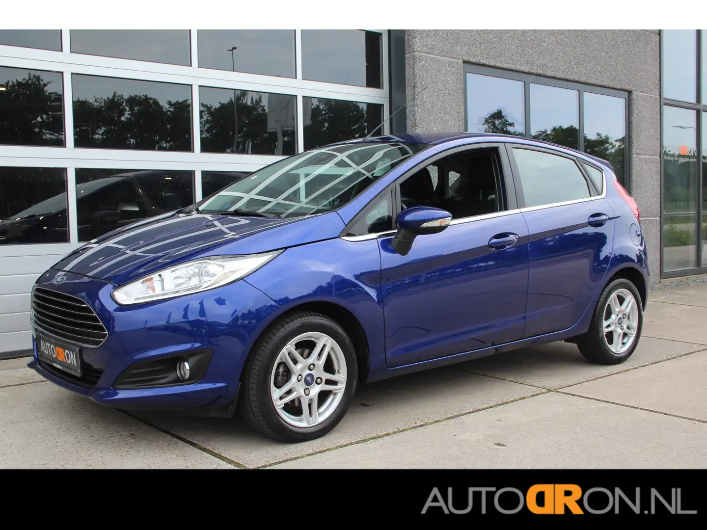 Ford Fiesta 1.0 EcoBoost 126 Pk Titanium 5 Deurs Navigatie Blauw - 1