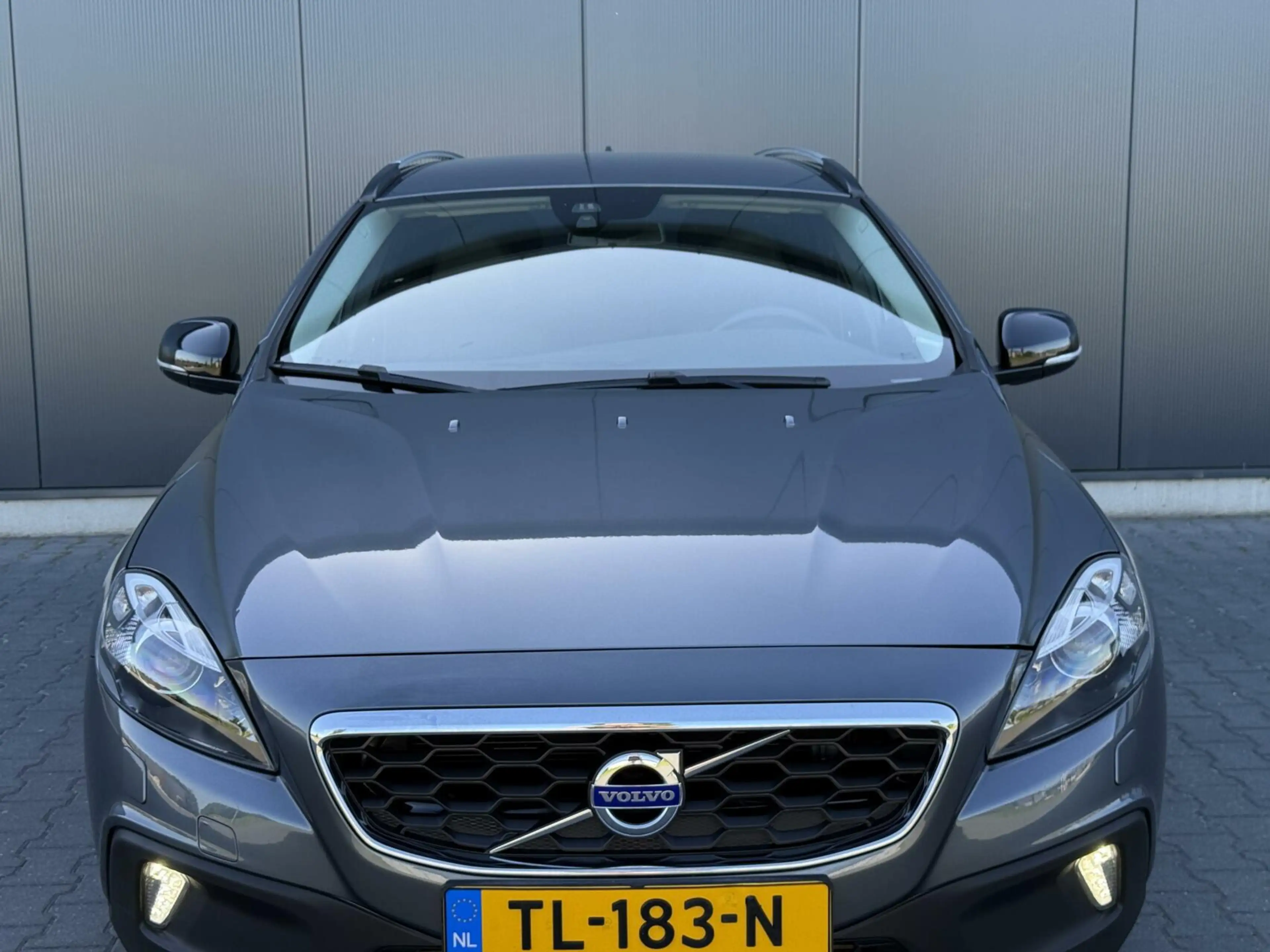 Volvo V40 Cross Country 2.5 T5 AWD Summum Leder - Xenon - 5 Cilinder - Uni — photo 14