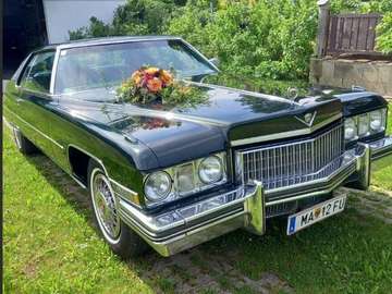 De Ville Coupe V8