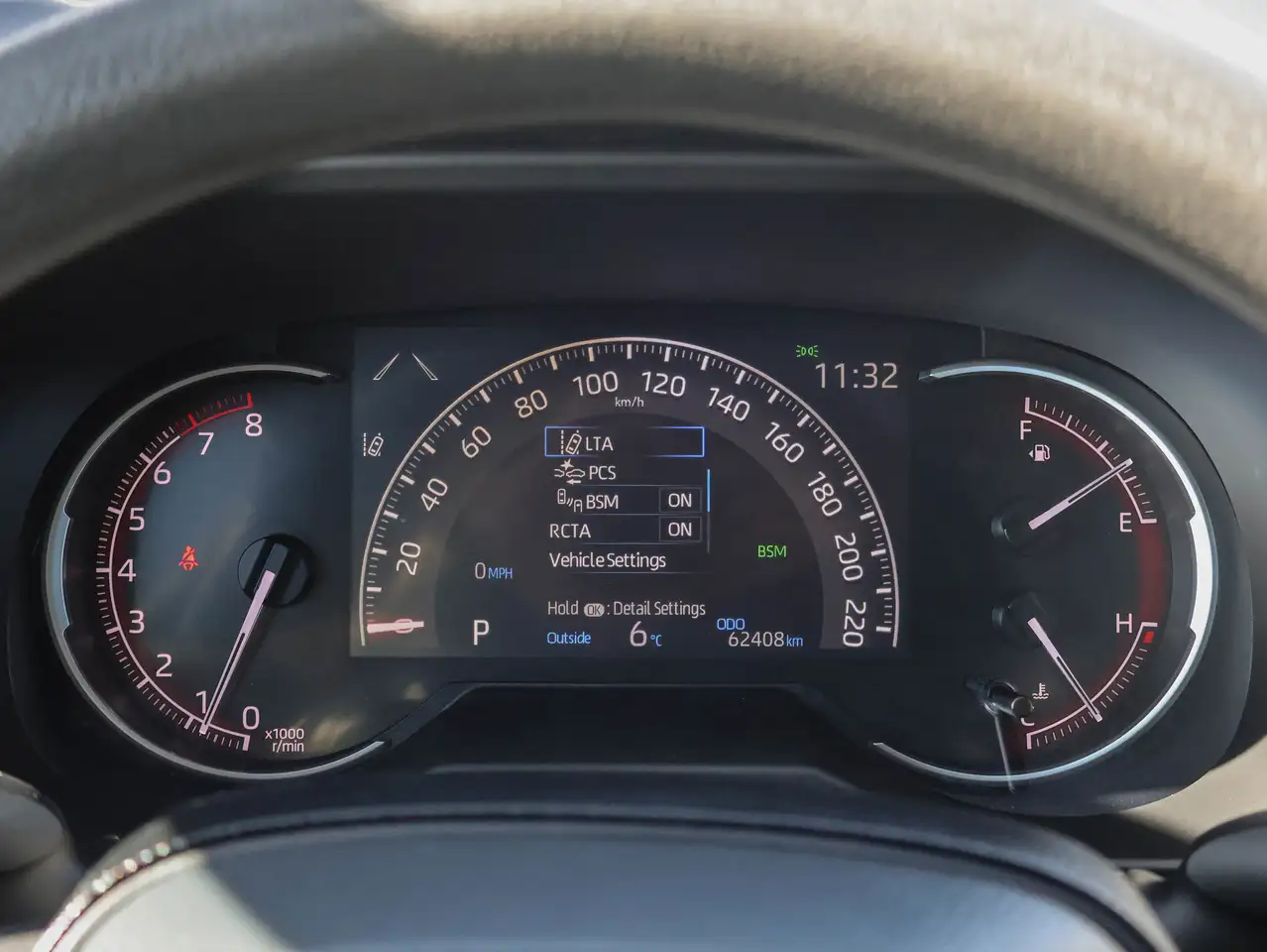 Toyota RAV 4 снимка Toyota RAV 4