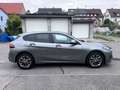 BMW 118 d Aut. NAVI Adp.LED RFK PDC SHZ PremiumPaket Gris - thumbnail 4