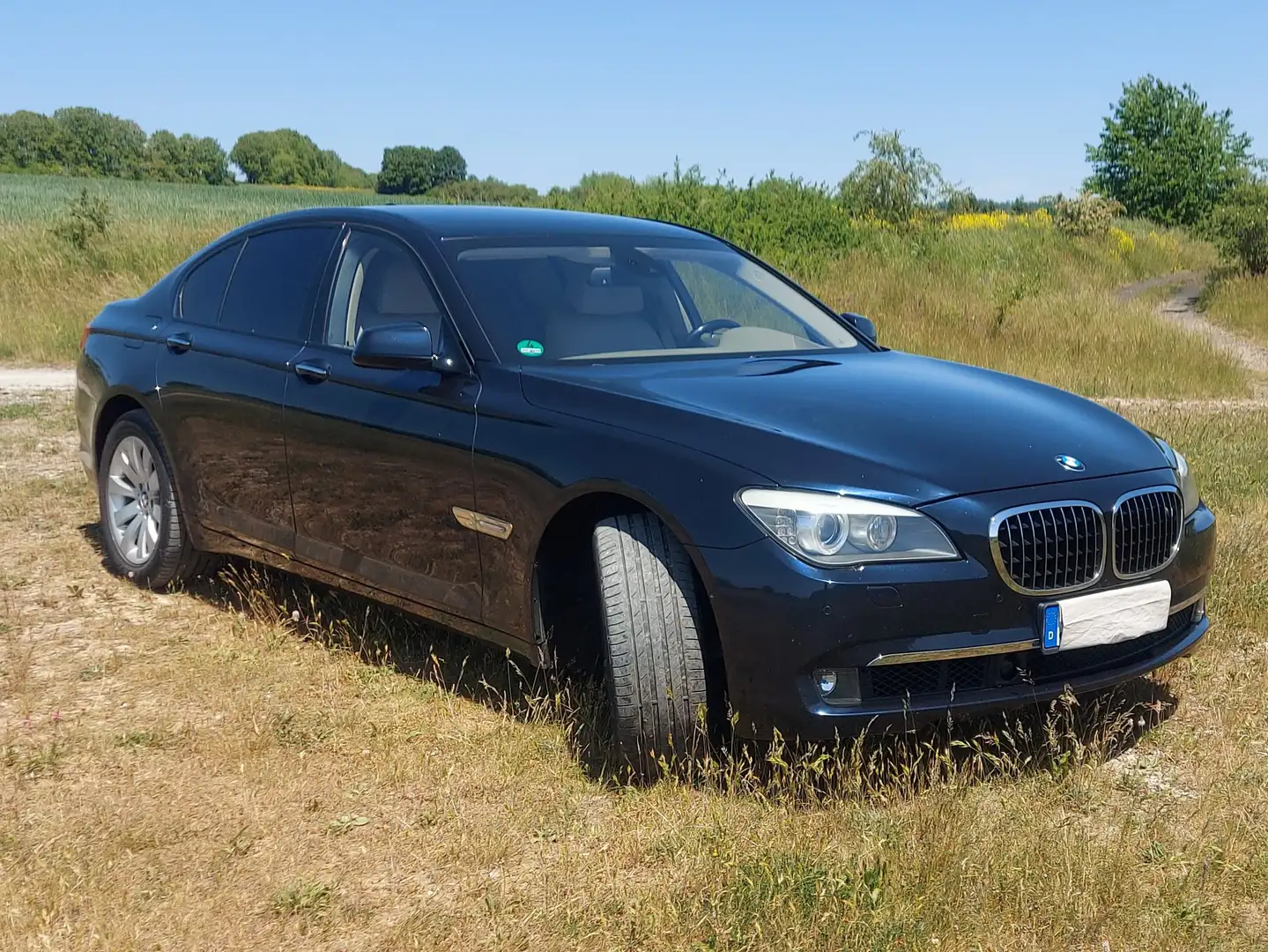 BMW 750 7er 750i Blau - 2